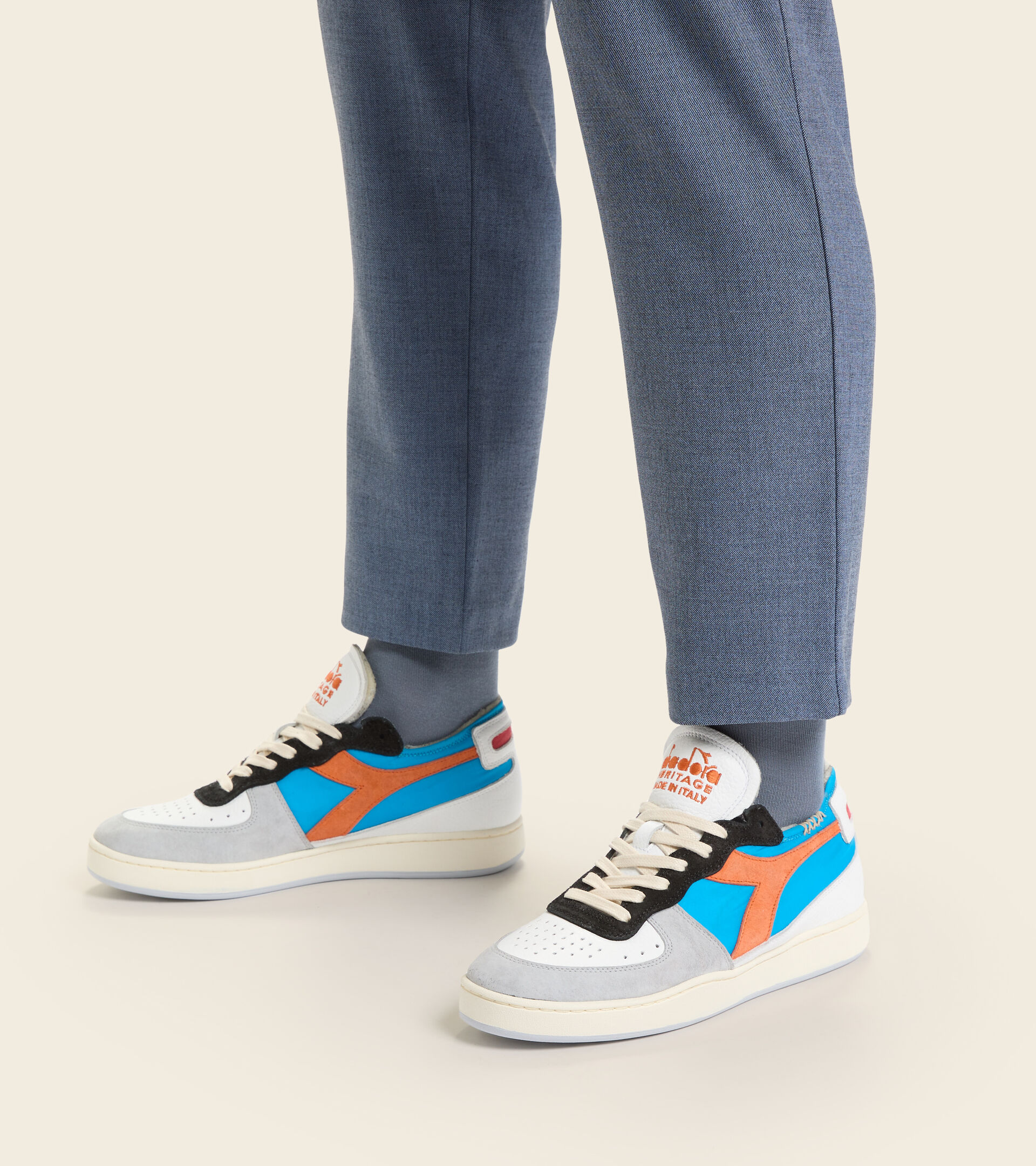 Heritage shoe Made in Italy- Unisex MI BASKET ROW CUT MILK BREAKFAST BLUE STRONG - Diadora