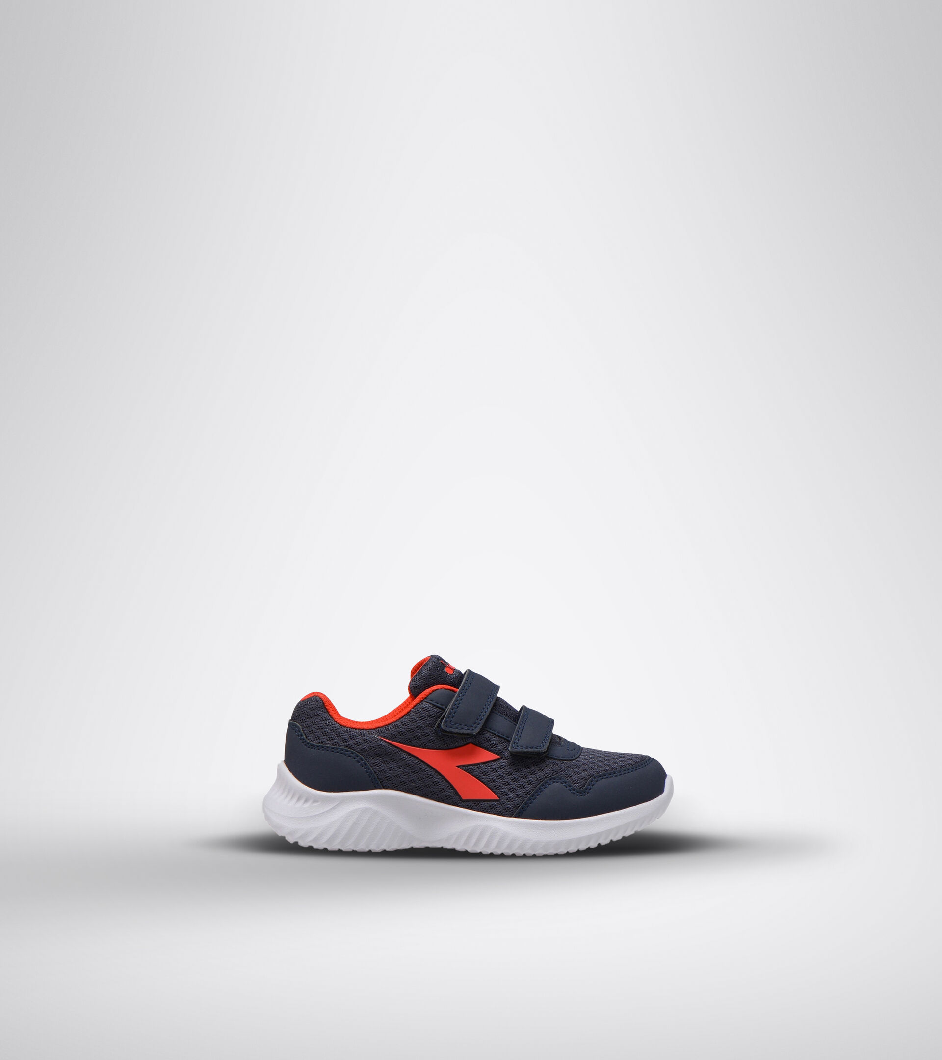 Footwear Sport BAMBINO ROBIN 2 JR V AZUL/ROJO (C7356) Diadora