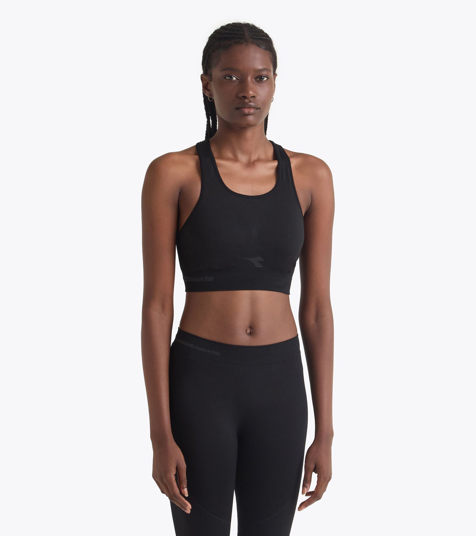 Made In Italy running bra - Running - Women’s
 L. MEDIUM BRA STRATOZERO BLACK - Diadora