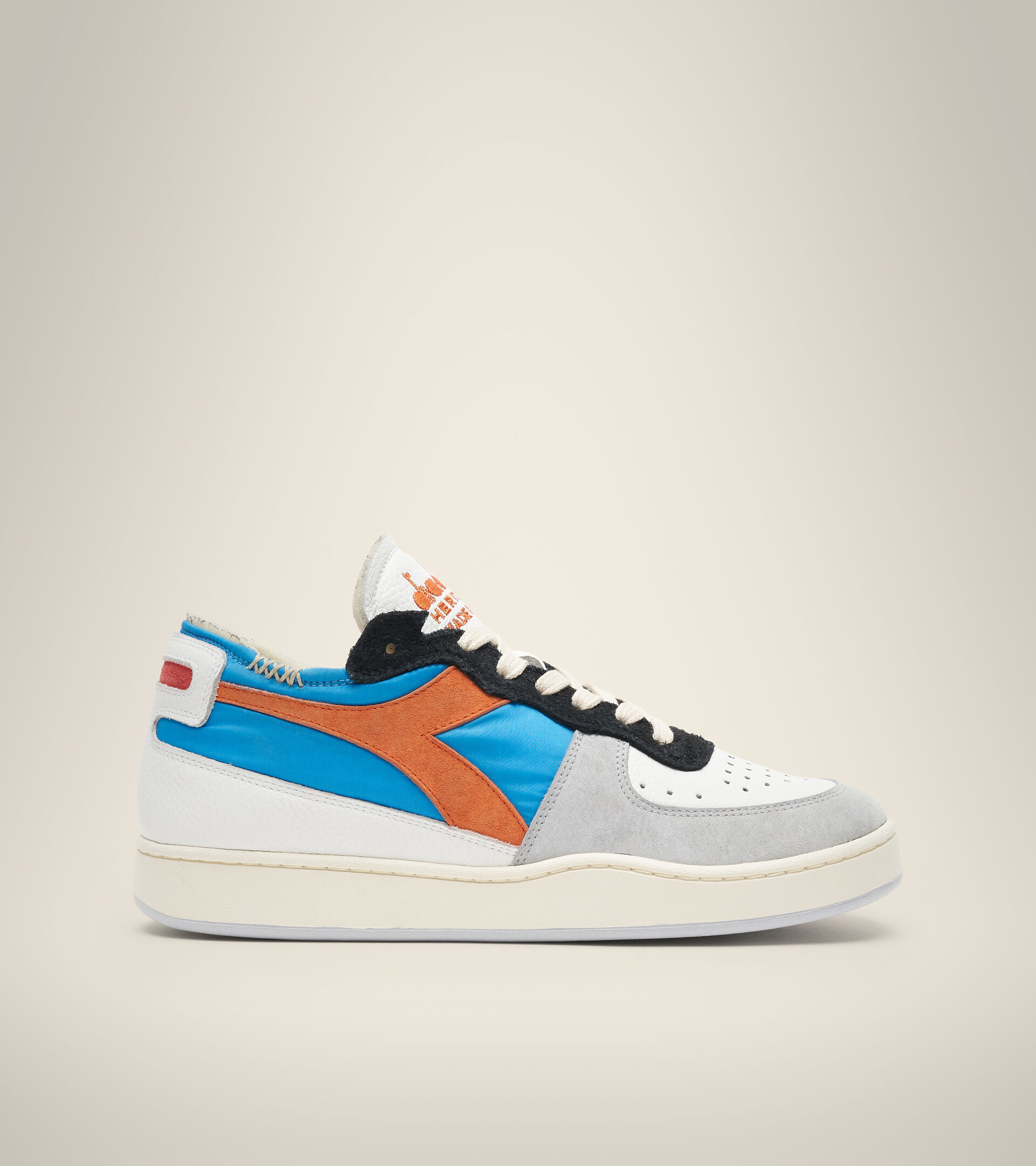 Scarpa Heritage Made in Italy - Unisex MI BASKET ROW CUT MILK BREAKFAST BLU FORTE - Diadora