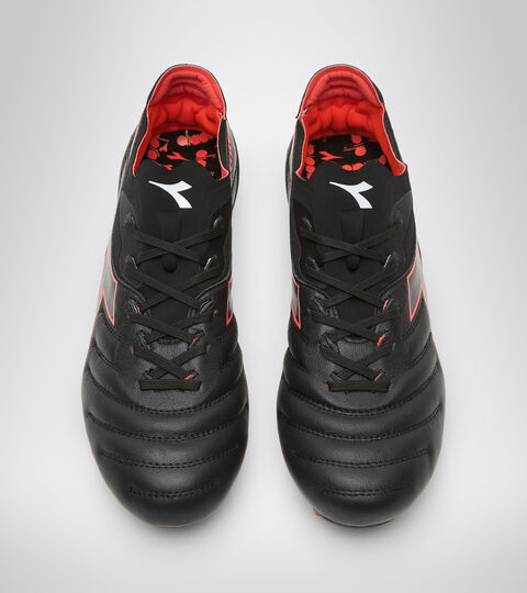 BRASIL ELITE TECH LPX, NERO/ROSSO FLUO Chaussures de football pour terrains compacts BRASIL ELITE TECH LPX NERO/ROSSO FLUO - Diadora