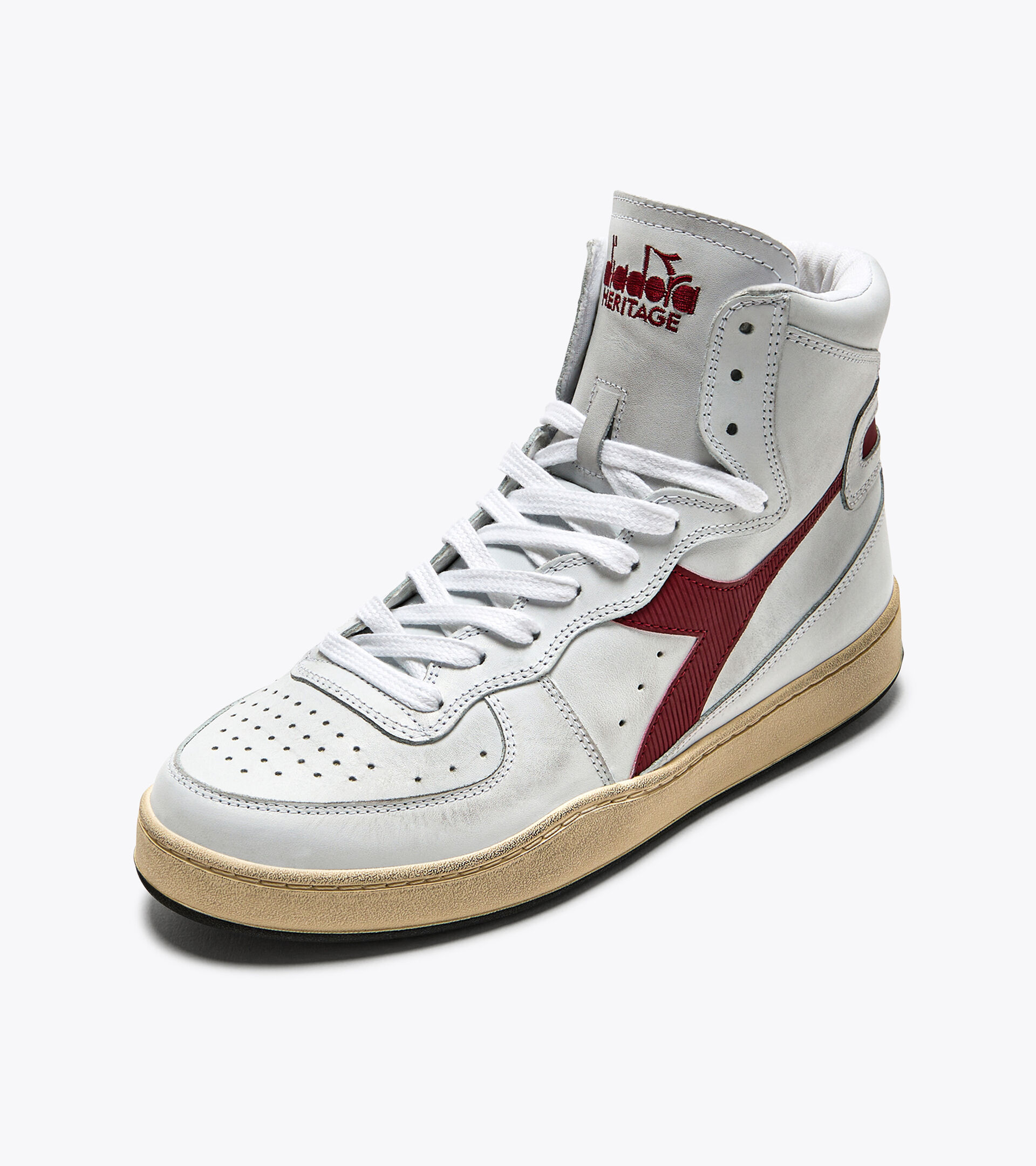 Heritage shoe - Gender Neutral MI BASKET USED WHITE/GARNET - Diadora