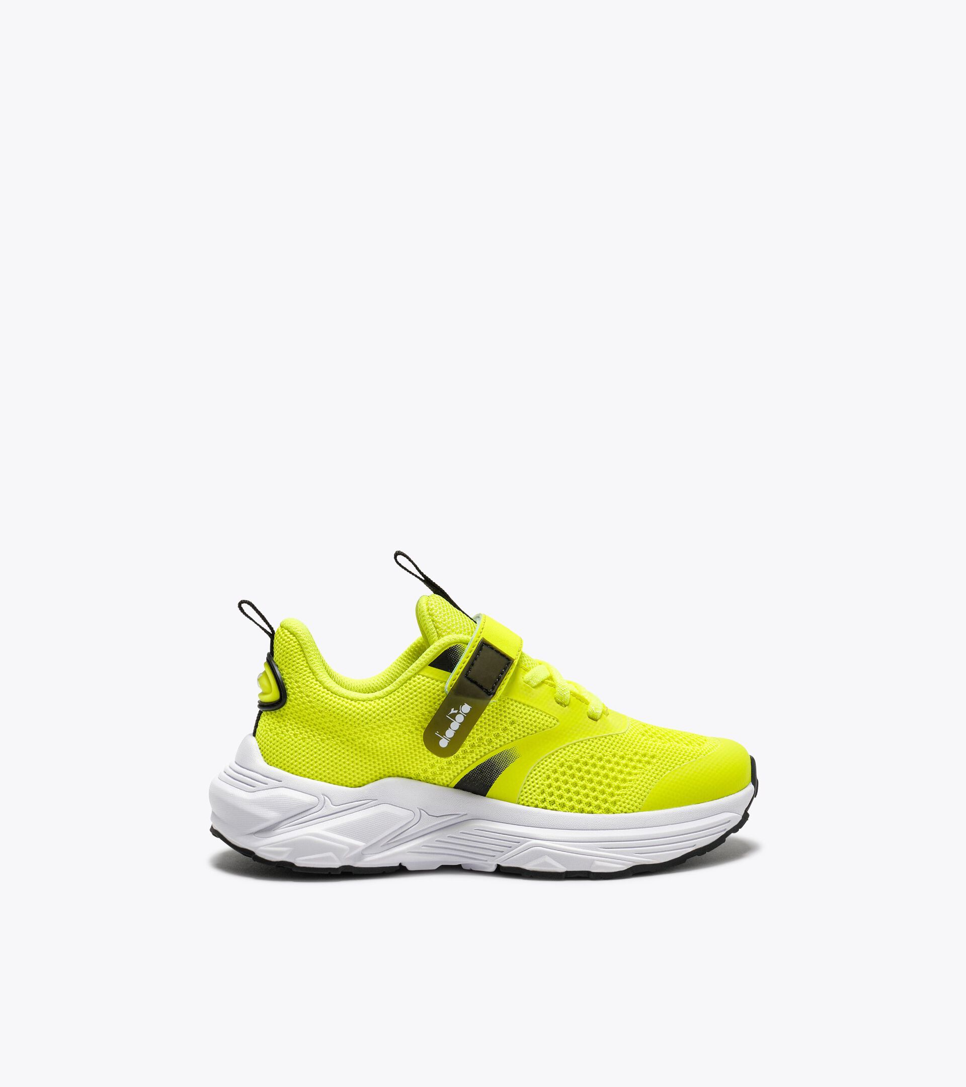 Chaussures de running - Syst&egrave;me &agrave; double la&ccedil;age - Junior
 SNIPE 4 JR GIALLO FLUO/NERO (C4102) - Diadora