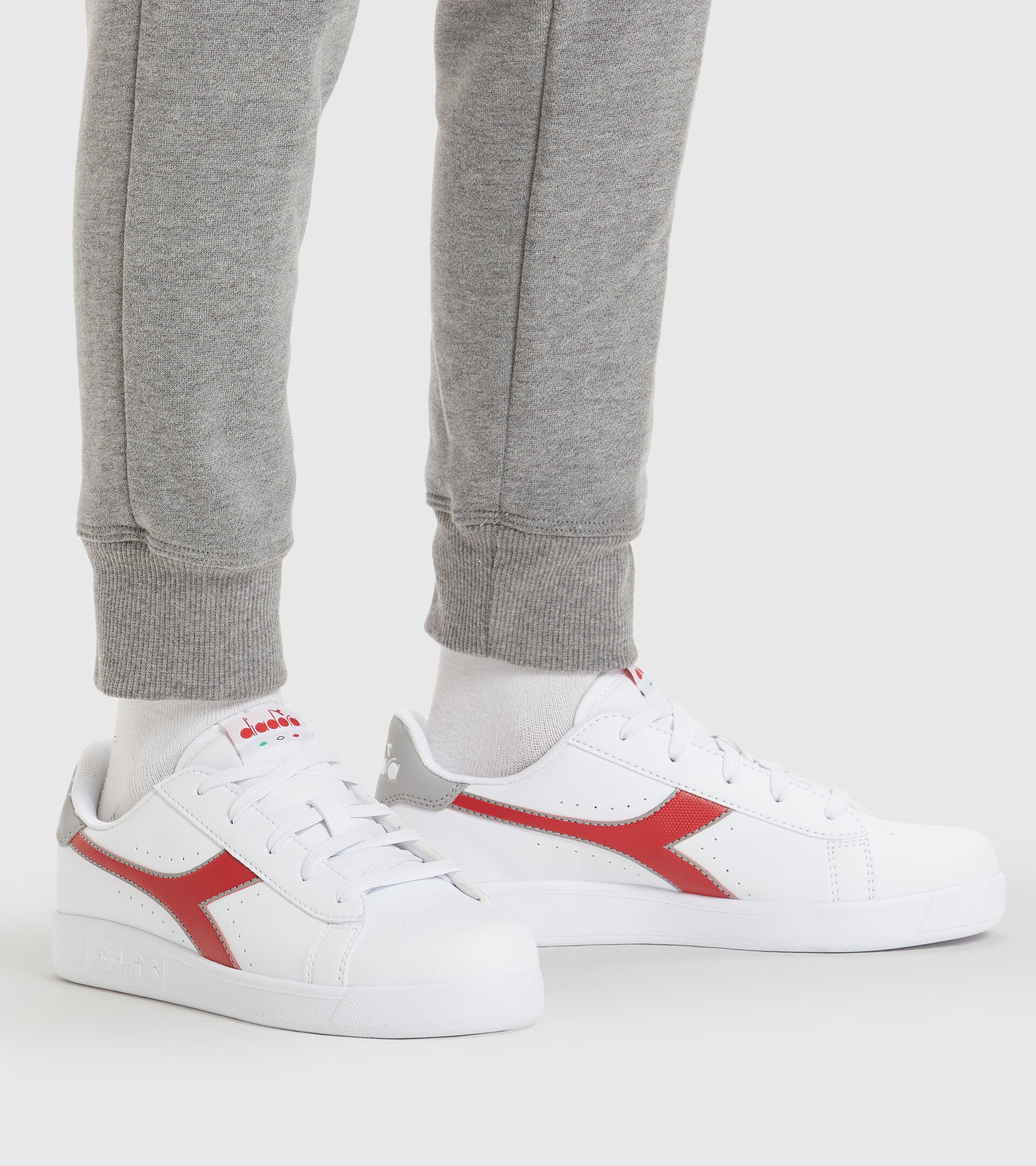 Sports shoes - Youth 8-16 years GAME P GS WHITE/TANGO RED - Diadora