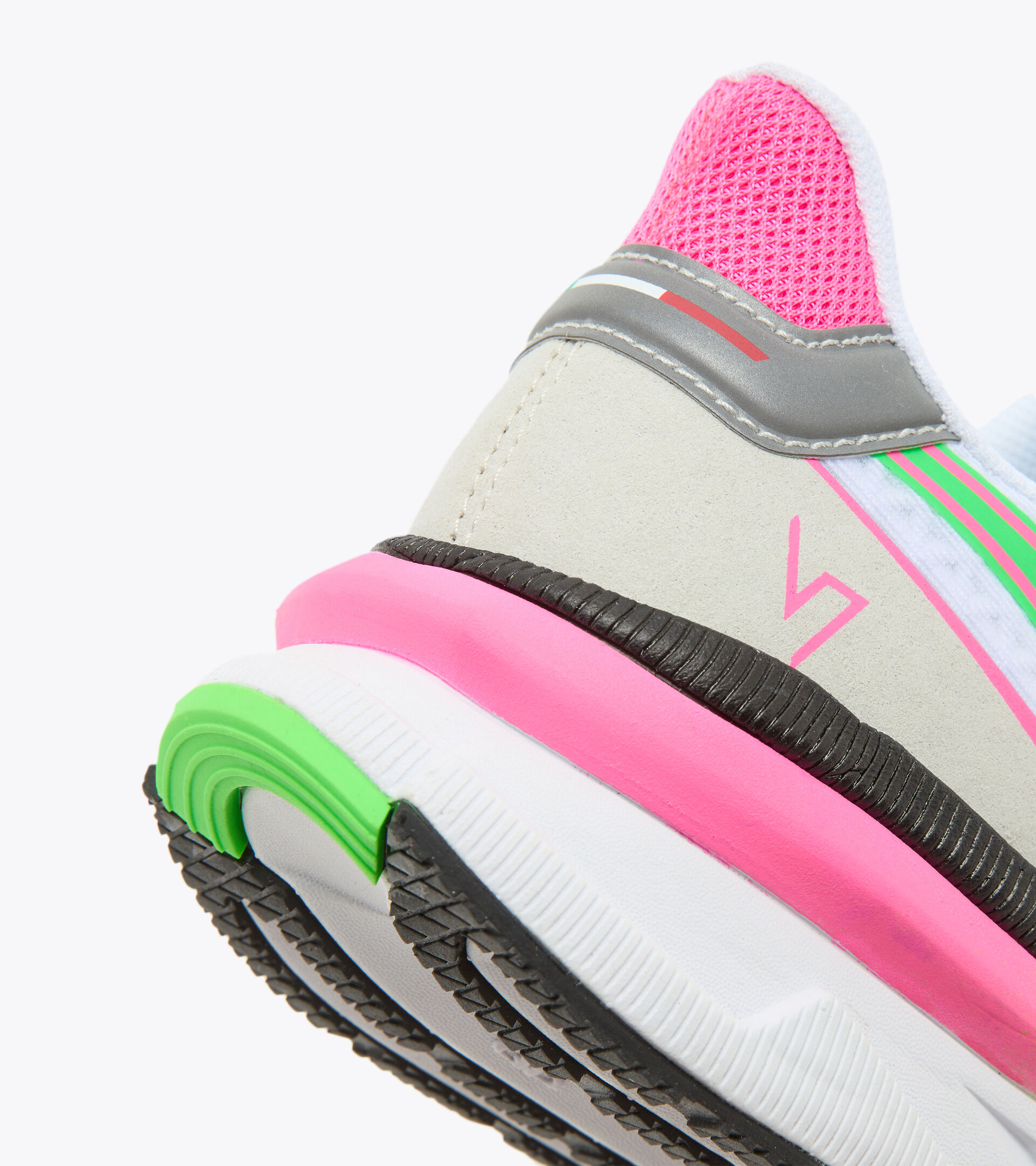 Chaussures de running Made in Italy - Femme ATOMO V7000 W BLANC/VERT FLUO/ROSE FLUO - Diadora