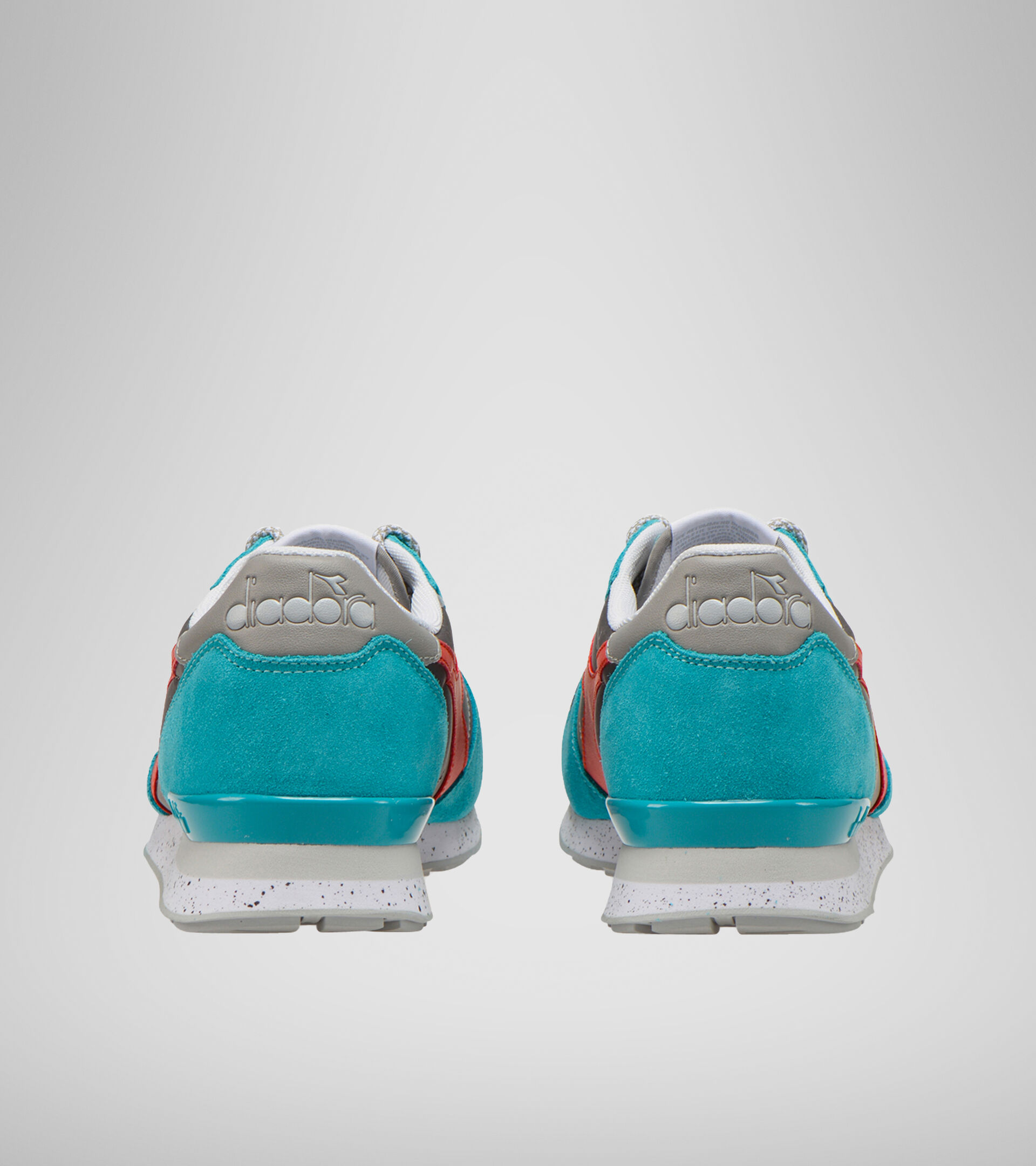 Footwear Sportswear UNISEX CAMARO OUTDOOR VIRIDIAN GRN/CAYENNE/EIFFEL TO Diadora