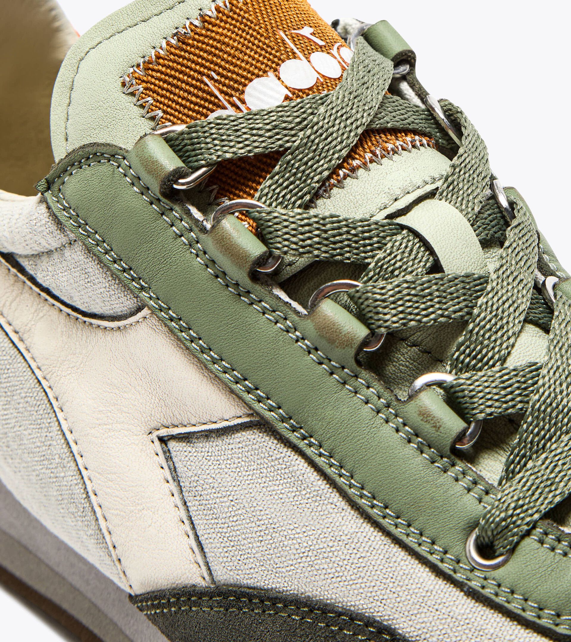 Low-profile Heritage sneaker - All-gender EQUIPE DIRTY SW EVO FOG GREEN - Diadora