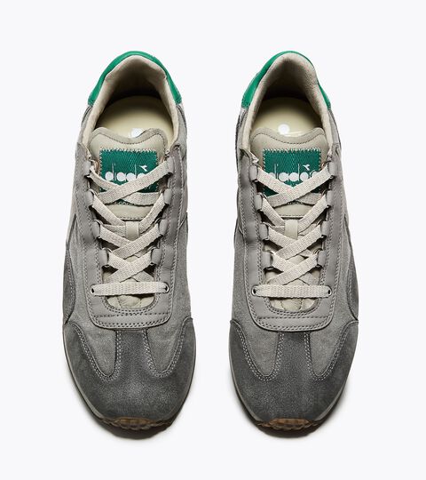 Sneakers Heritage au profil bas - Pour tous les genres
 EQUIPE DIRTY SW EVO BOULEAU ARGENT - Diadora