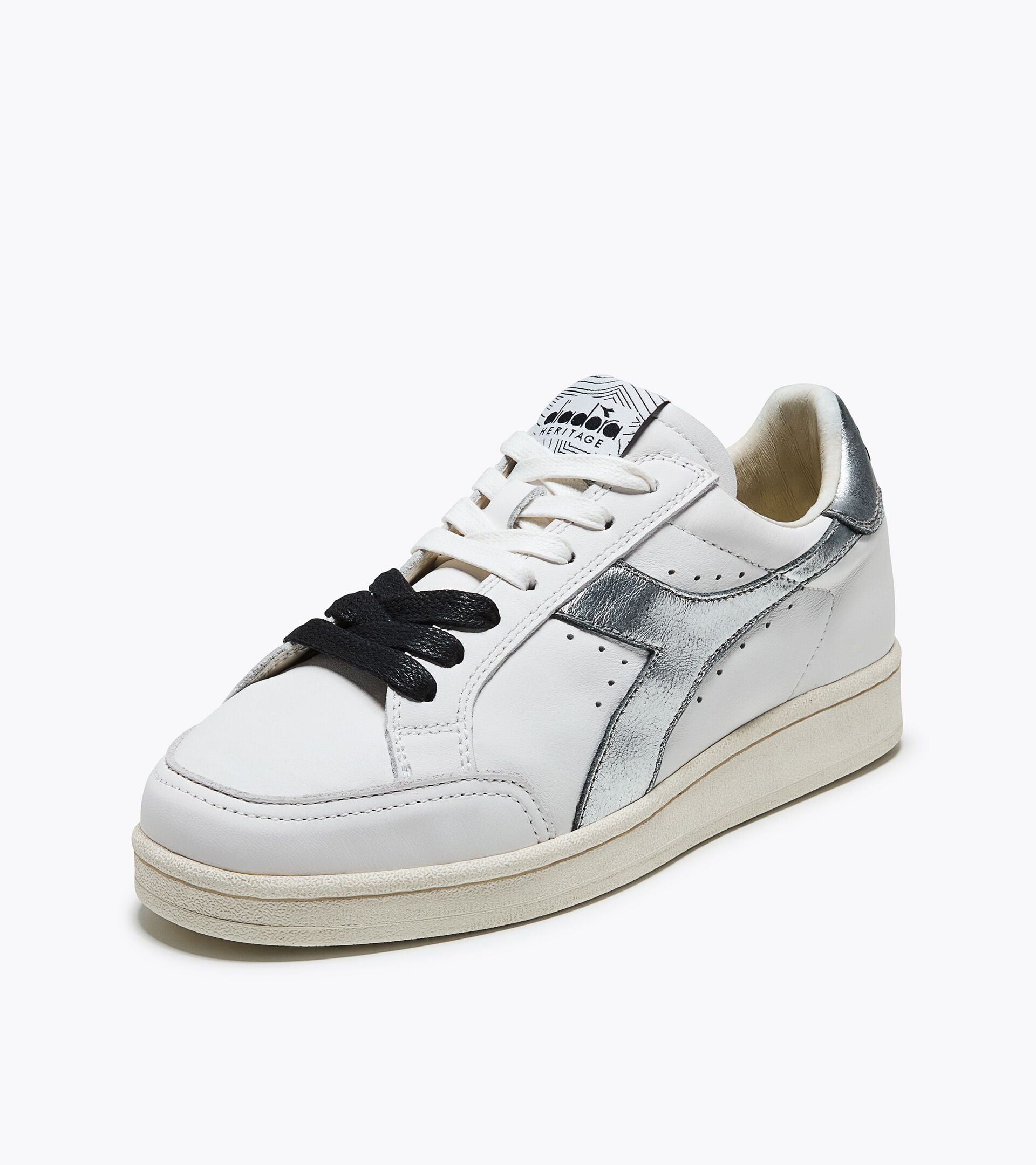 Heritage Shoe in Metallic Leather - Women&rsquo;s PRESTIGE METALLIC WN WHITE/SILVER - Diadora