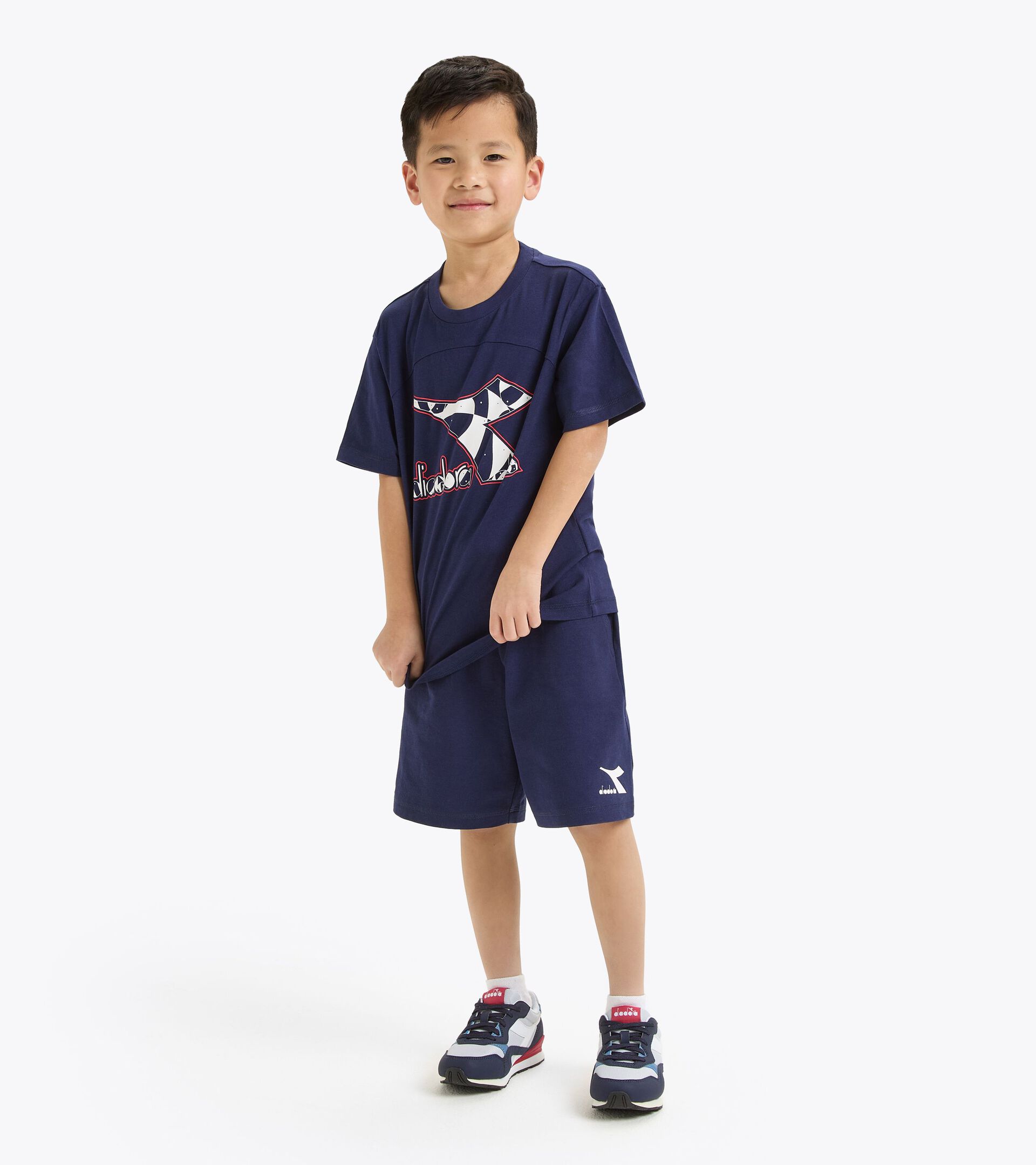 T-Shirt aus Baumwolle - Jungen
JB.T-SHIRT SS RIDDLE MARINEBLAU - Diadora