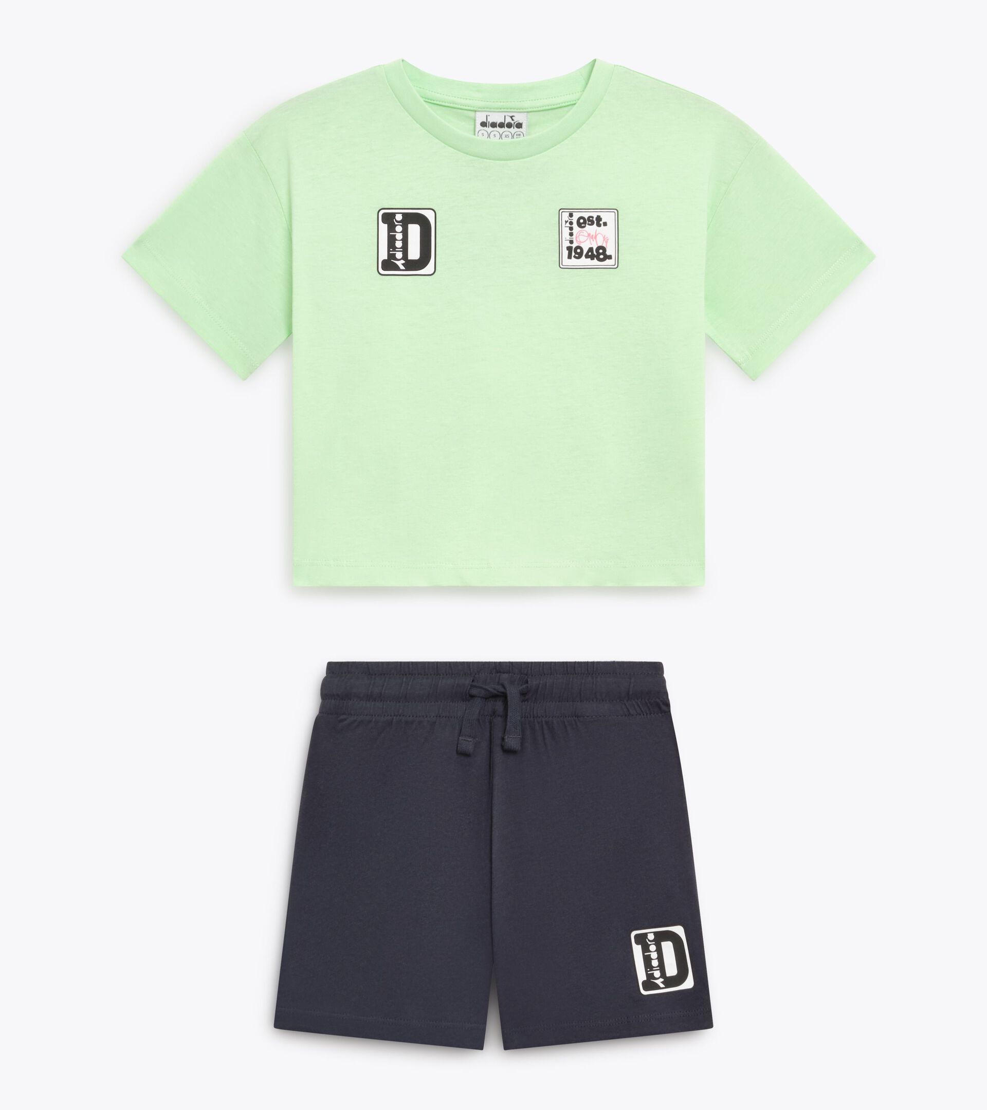 Sports set - T-shirt and shorts - Girls
 JG. SET ESS. SPORTS SS PATINA GREEN - Diadora