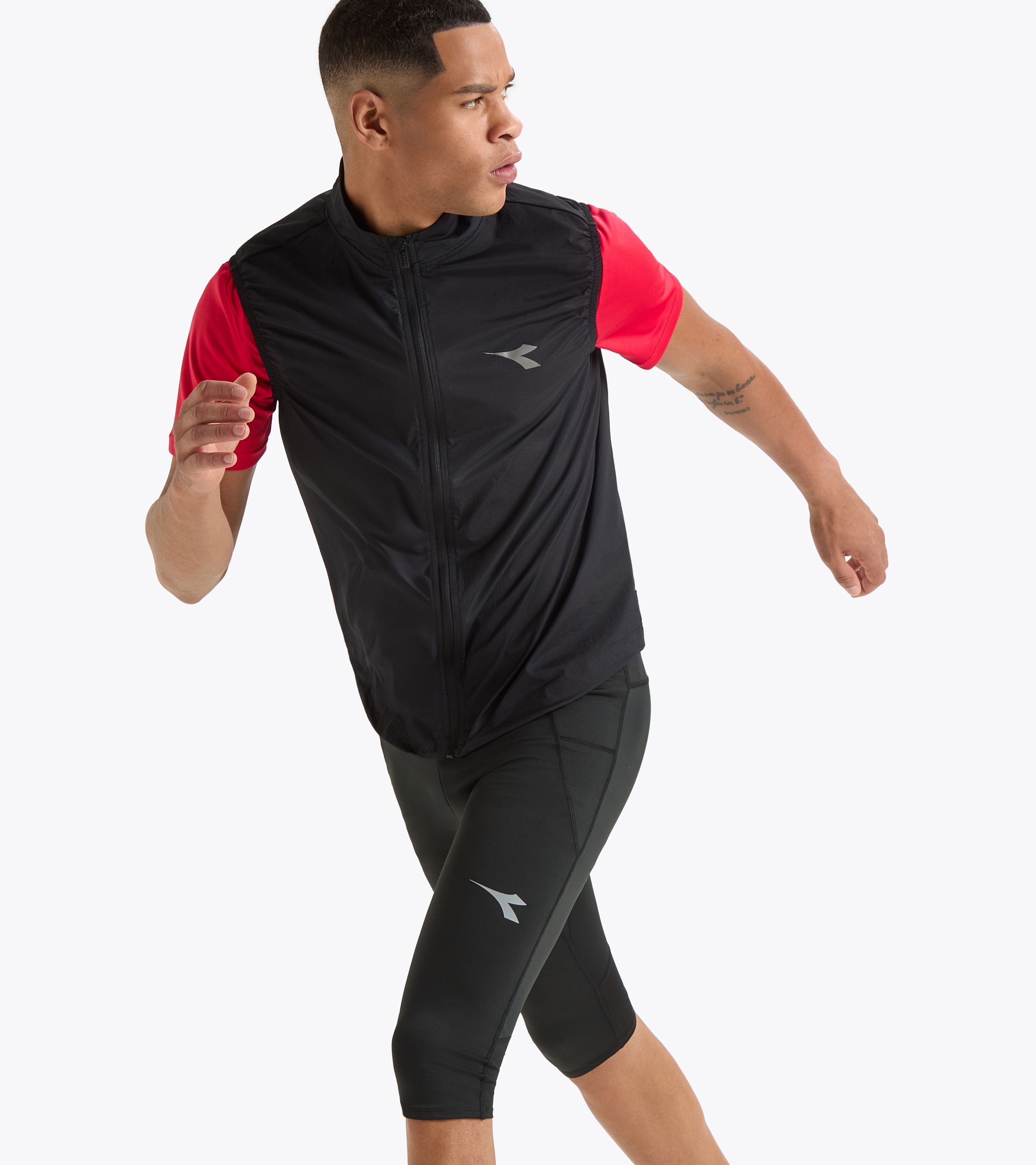 PACKABLE VEST Packable windproof running vest Men s Diadora Online Store US