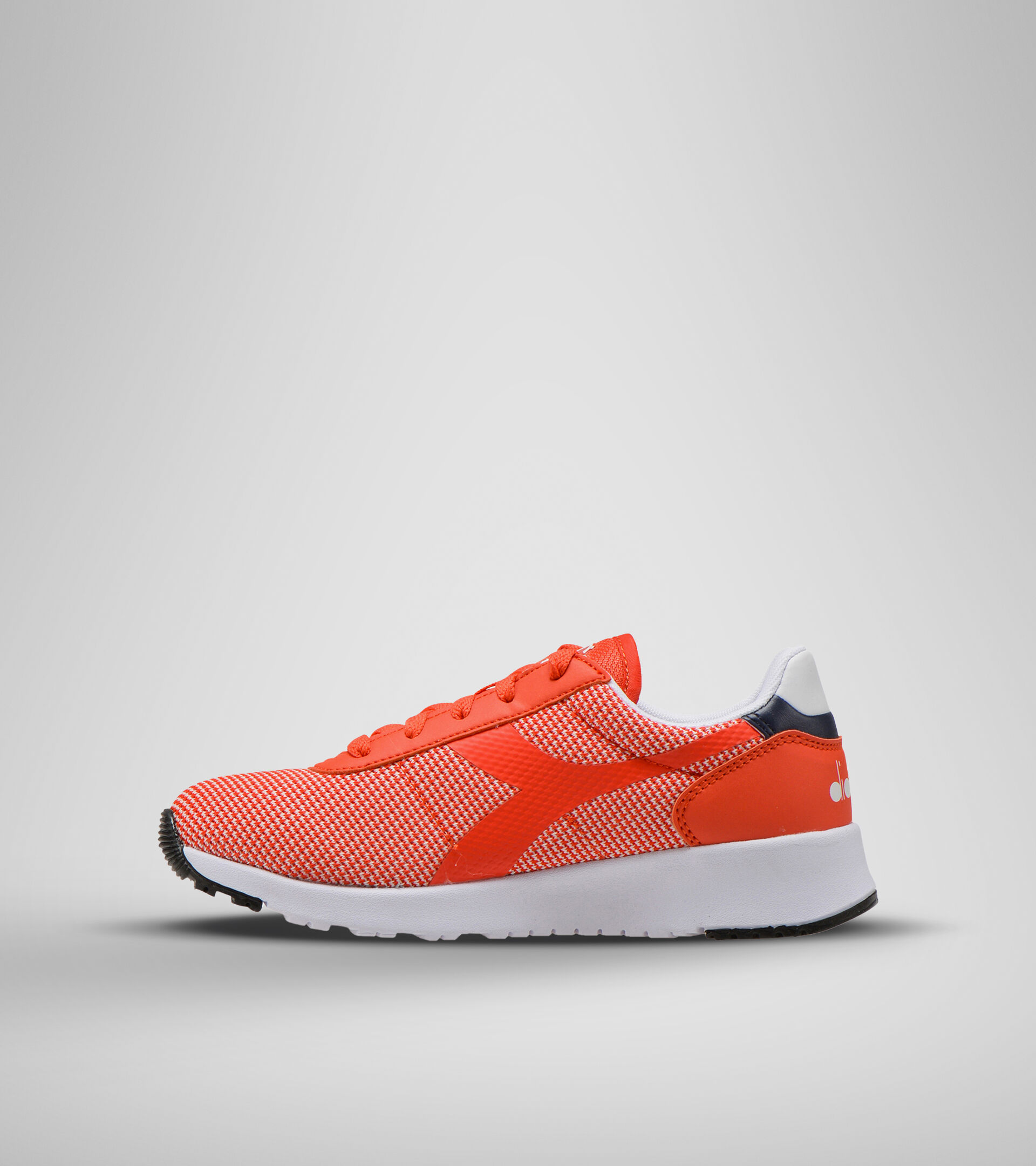 Sports shoes - Youth 8-16 years EVO RUN GS FIESTA/BLACK IRIS - Diadora