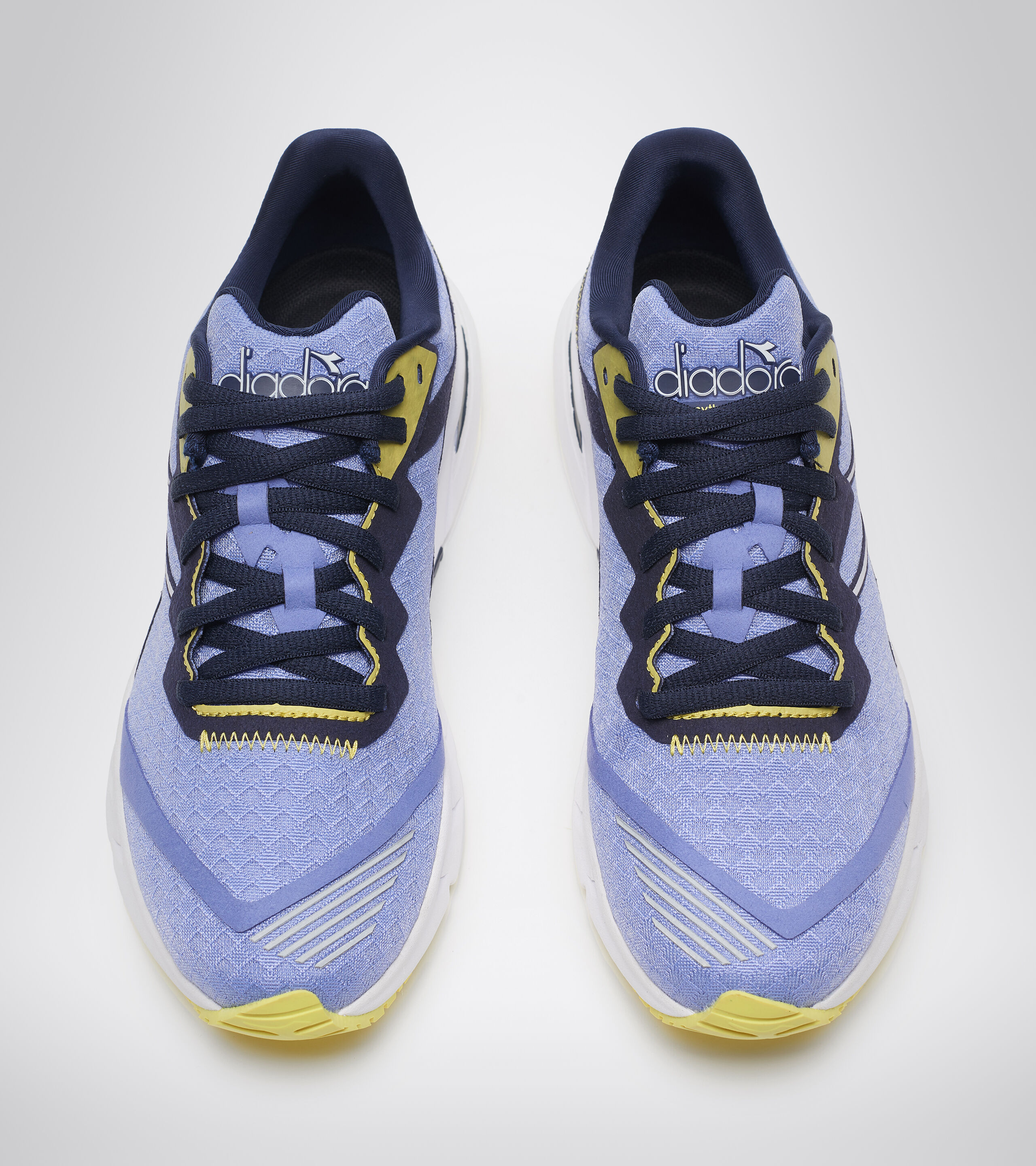 neon yellow womens running shoes