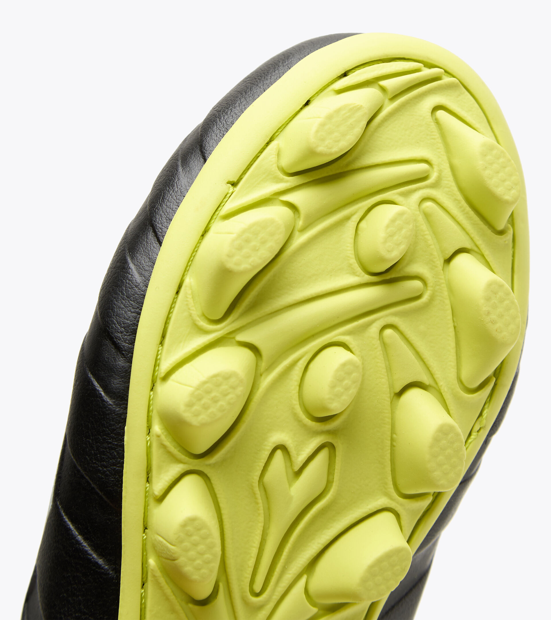 Hard ground football boot - Unisex kids PICHICHI 3 MD JR BLACK/YELLOW FL DD/SILVER - Diadora