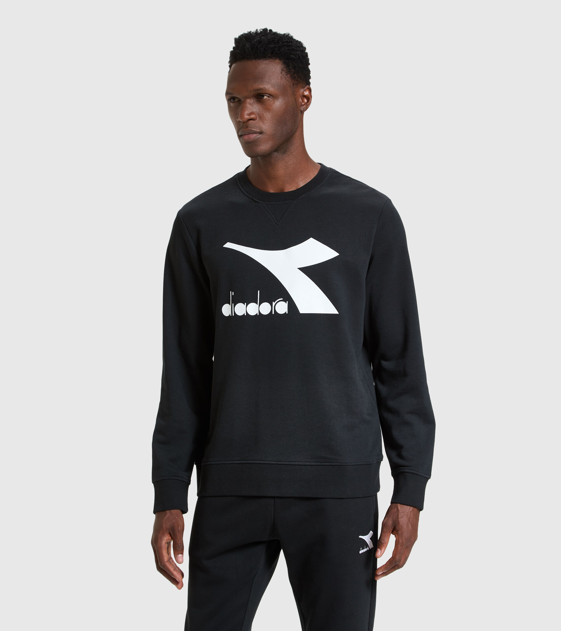 Crew-neck sweatshirt - Men SWEATSHIRT CREW LOGO CHROMIA BLACK - Diadora