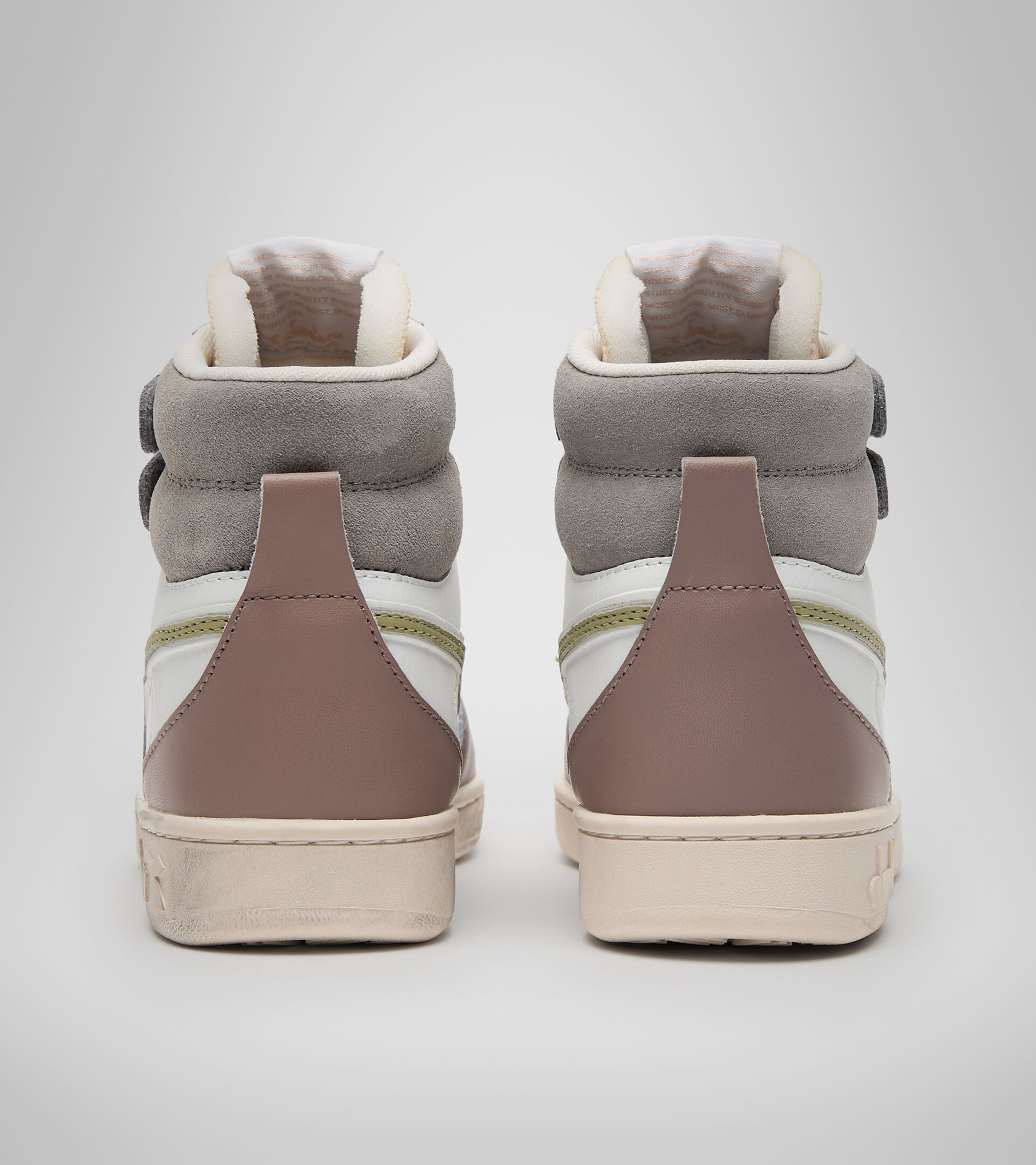 Sports shoes - Women MAGIC BASKET MID ICONA WN WHITE/ANTLER/FLINT GRAY - Diadora