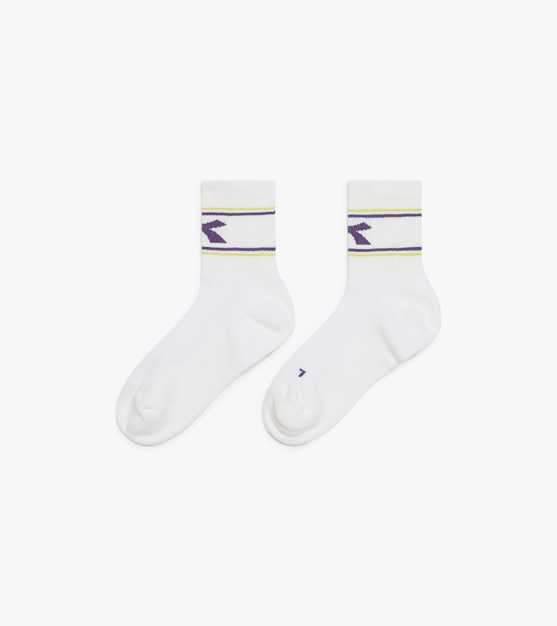 Socks - Men&rsquo;s
 SOCKS WHISPER WHITE /GRAPE COMPOTE - Diadora