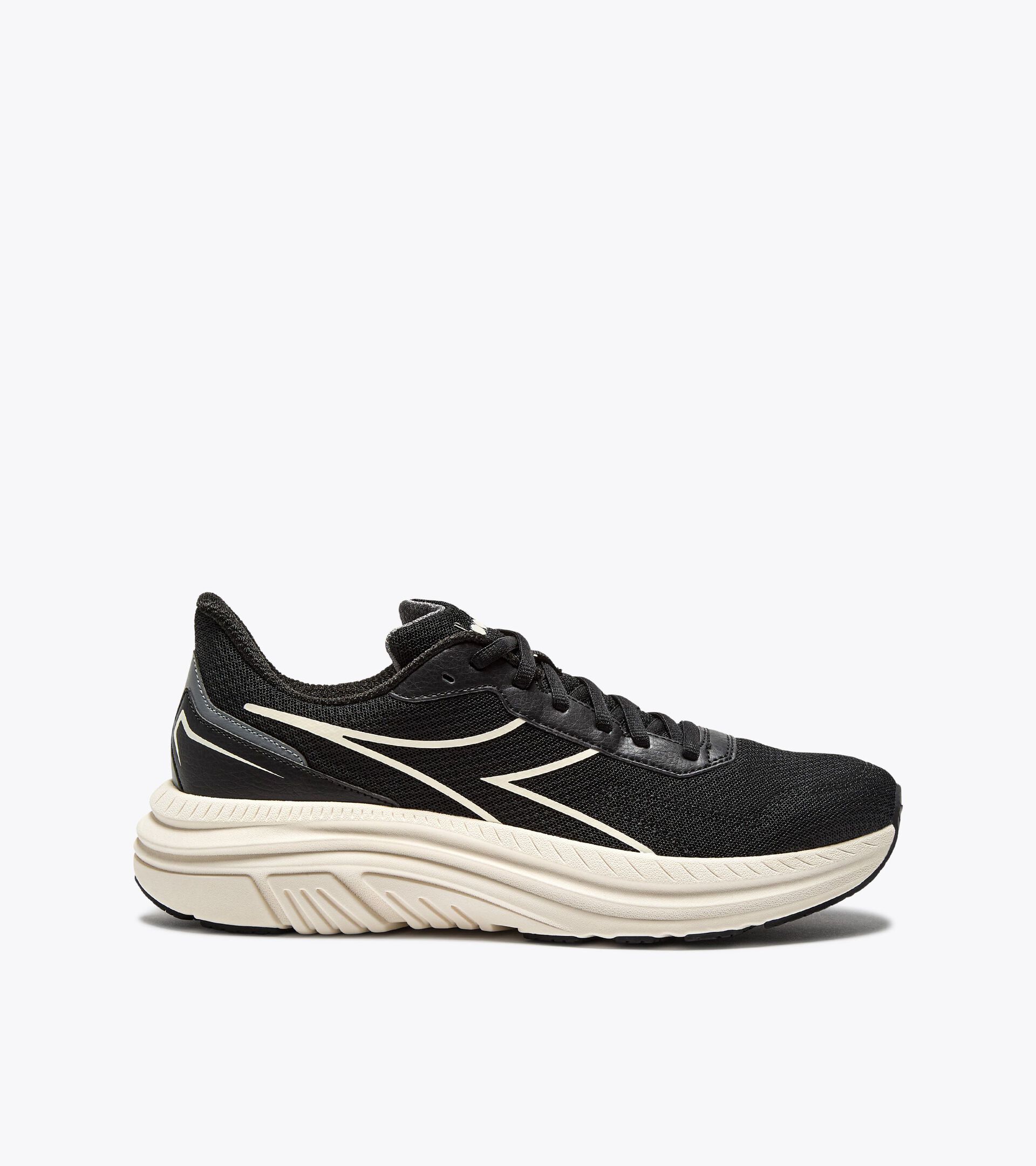 Walking shoe - Men’s PASSO 5 BLACK/WHISPER WHITE - Diadora