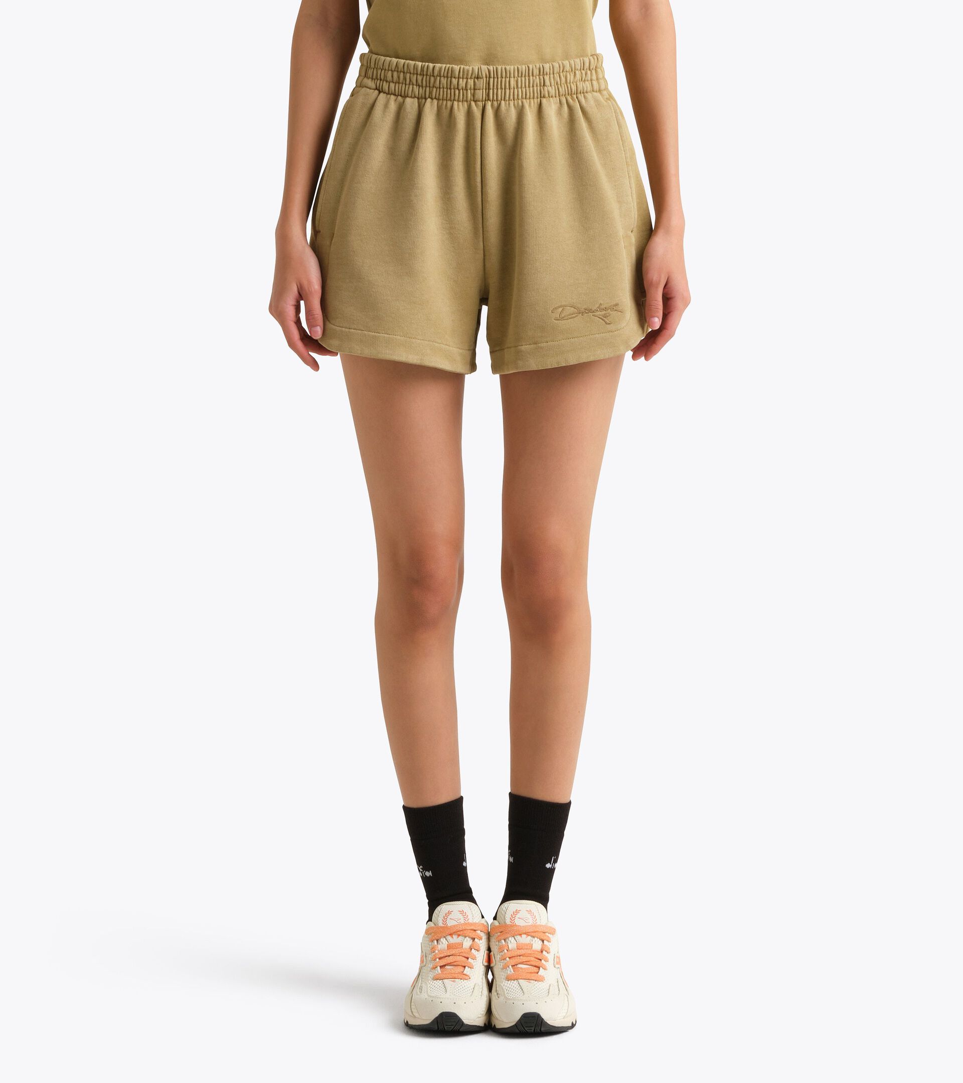 Shorts aus Baumwolle im Retrostil - Damen
 L. SHORTS AVENUE LAB KAKI - Diadora