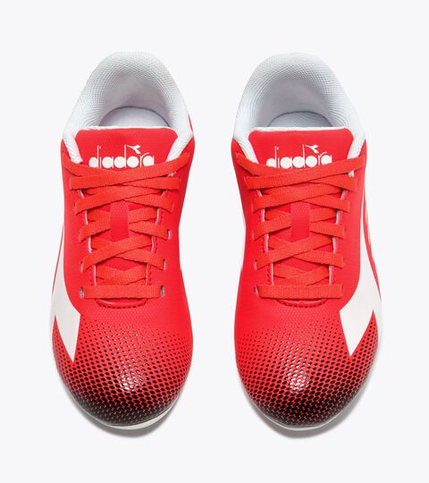 Bota de f&uacute;tbol para superficies duras - J&uacute;nior
 PICHICHI 8 MD JR FUO RED/WHITE/BLACK - Diadora