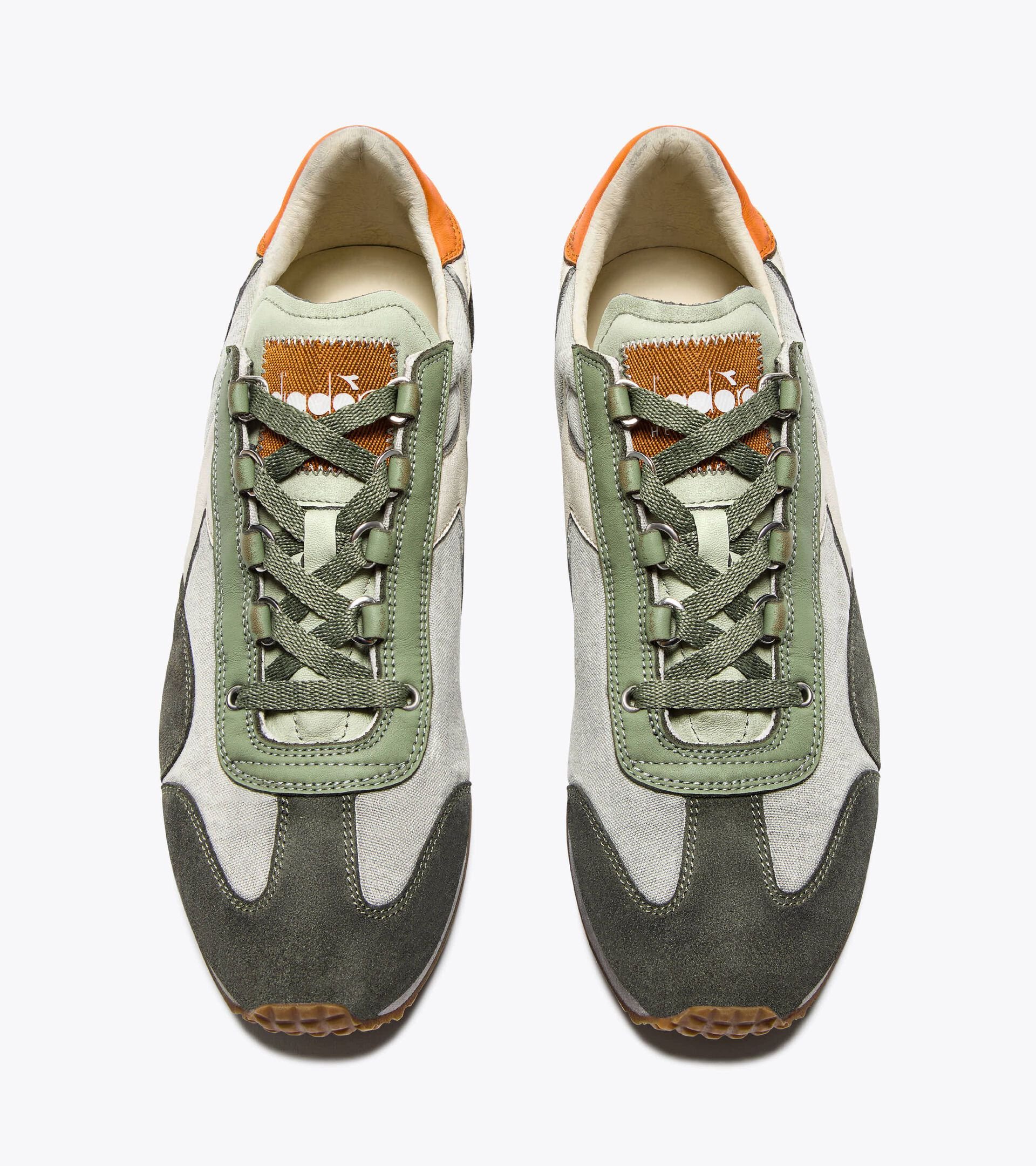 Low-profile Heritage sneaker - All-gender EQUIPE DIRTY SW EVO FOG GREEN - Diadora