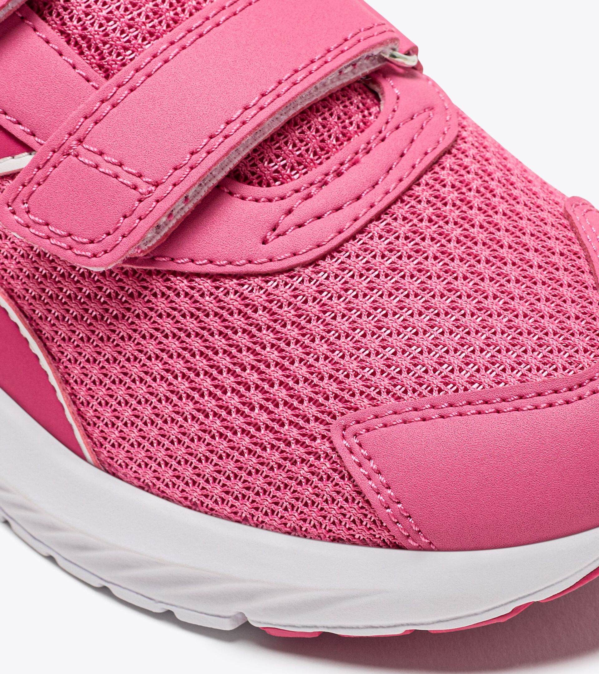 Zapatillas de running juveniles - Unisex  FALCON 4 JR V ROSA AZALEA/FUCSIA MORADO - Diadora