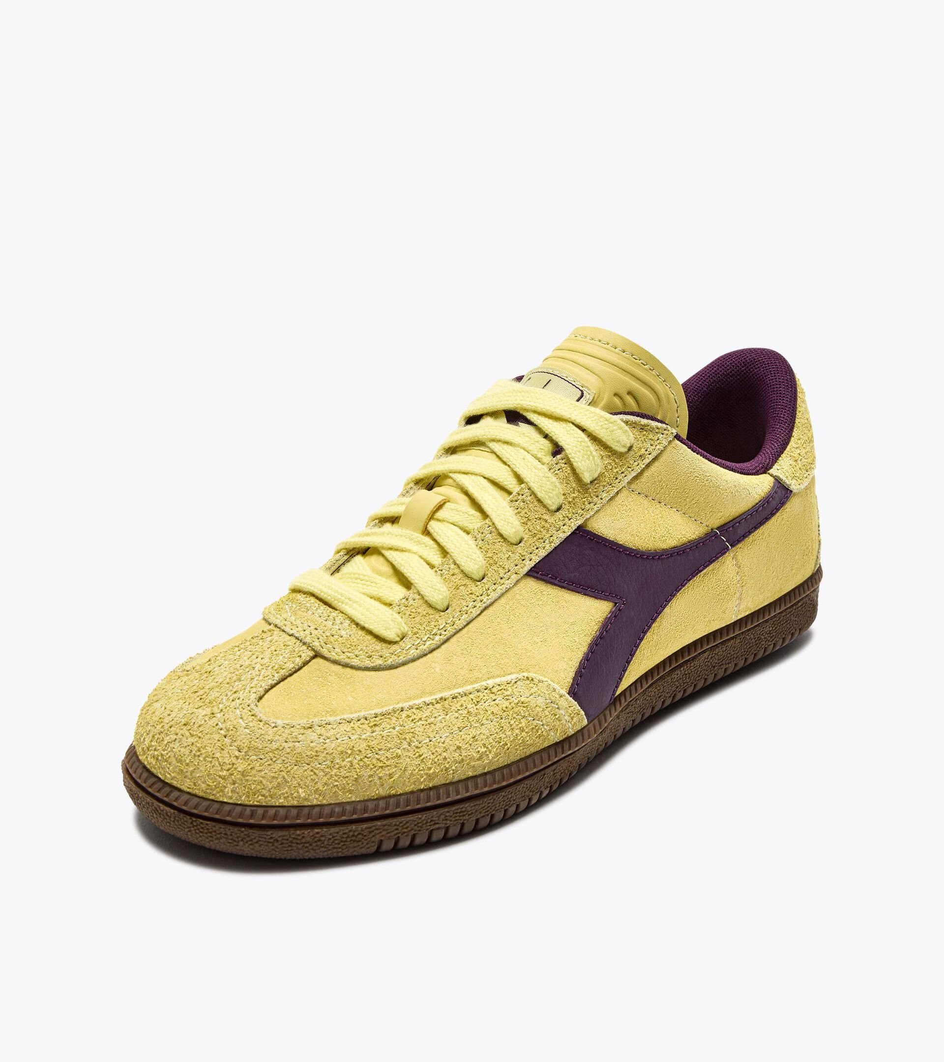 Sneakers - All-Gender TRAINER HAIRY GREEN MUSCLE - Diadora