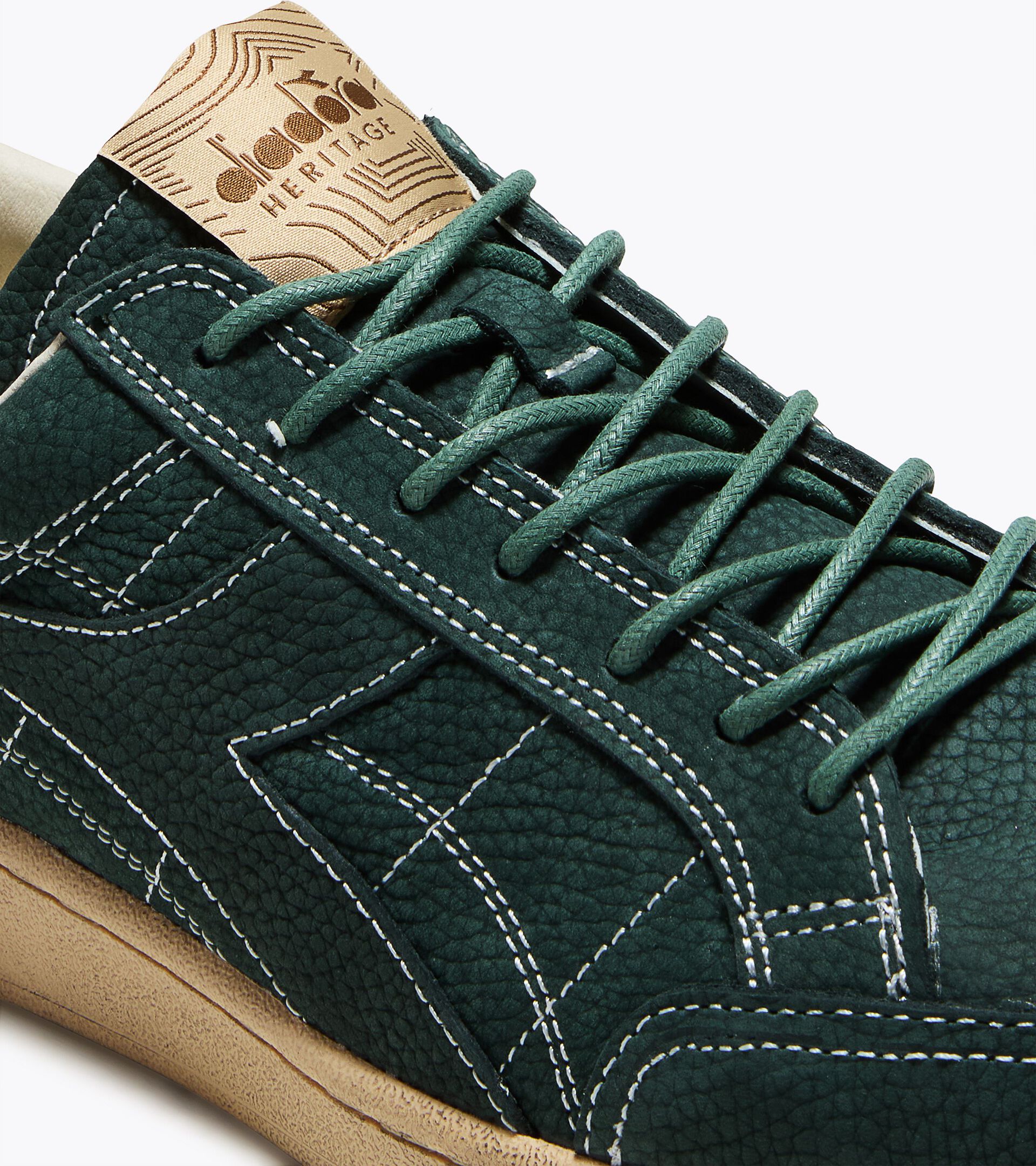 null PRESTIGE SEAT GREEN  PINENEEDLE - Diadora