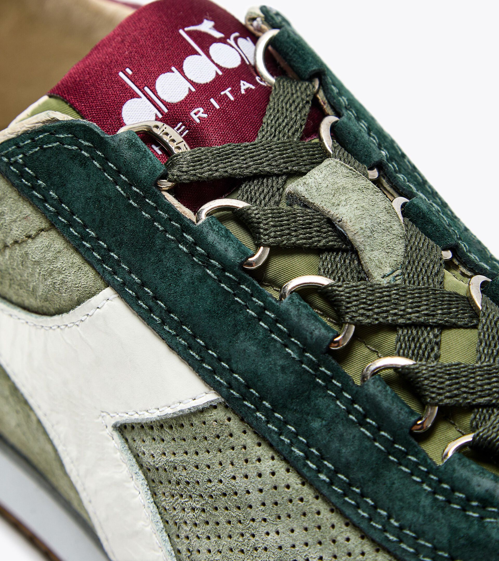 Heritage shoe - Gender Neutral EQUIPE SUEDE SW IGUANA - Diadora