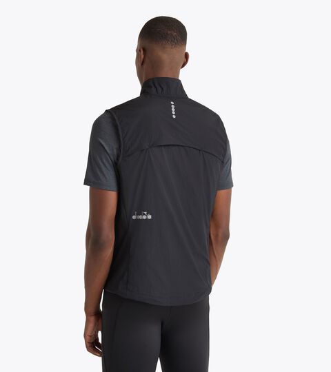 WINDBREAKER PACKABLE VEST, BLACK Packable windbreaker vest - Running - Men’s
WINDBREAKER PACKABLE VEST BLACK - Diadora