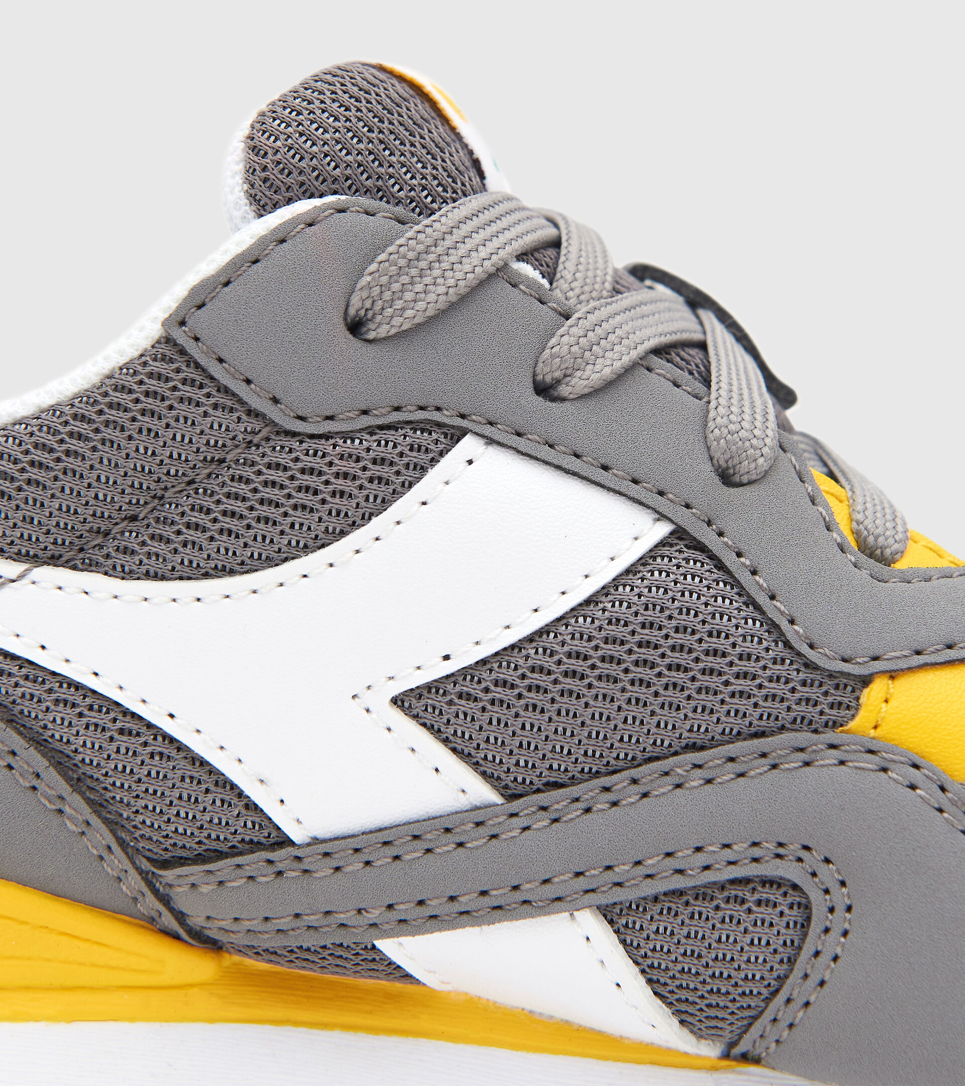 Sports shoes - Kids 4-8 years N.92 PS ICE GRAY/WHITE - Diadora