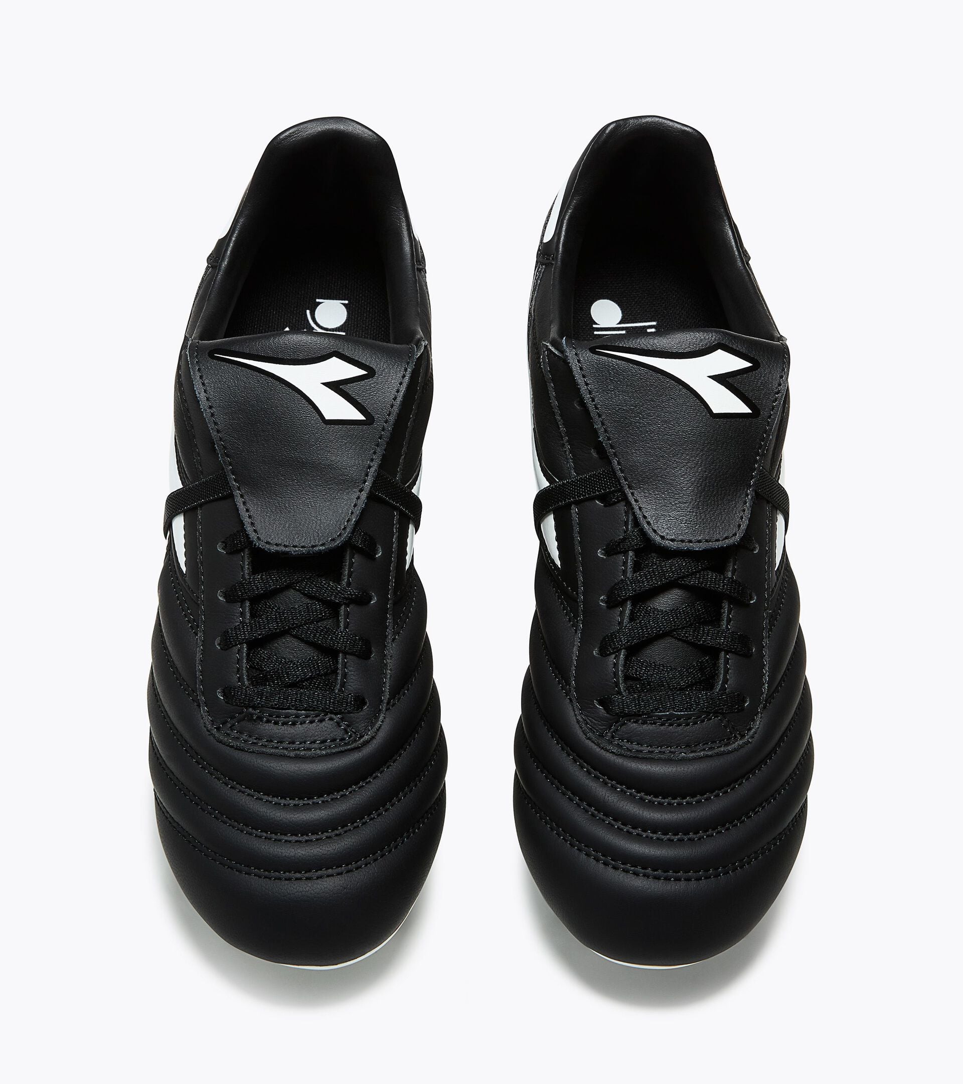 Soft/wet ground football boots - Men&rsquo;s BRASIL ICON ACADEMY SG BLACK /WHITE - Diadora