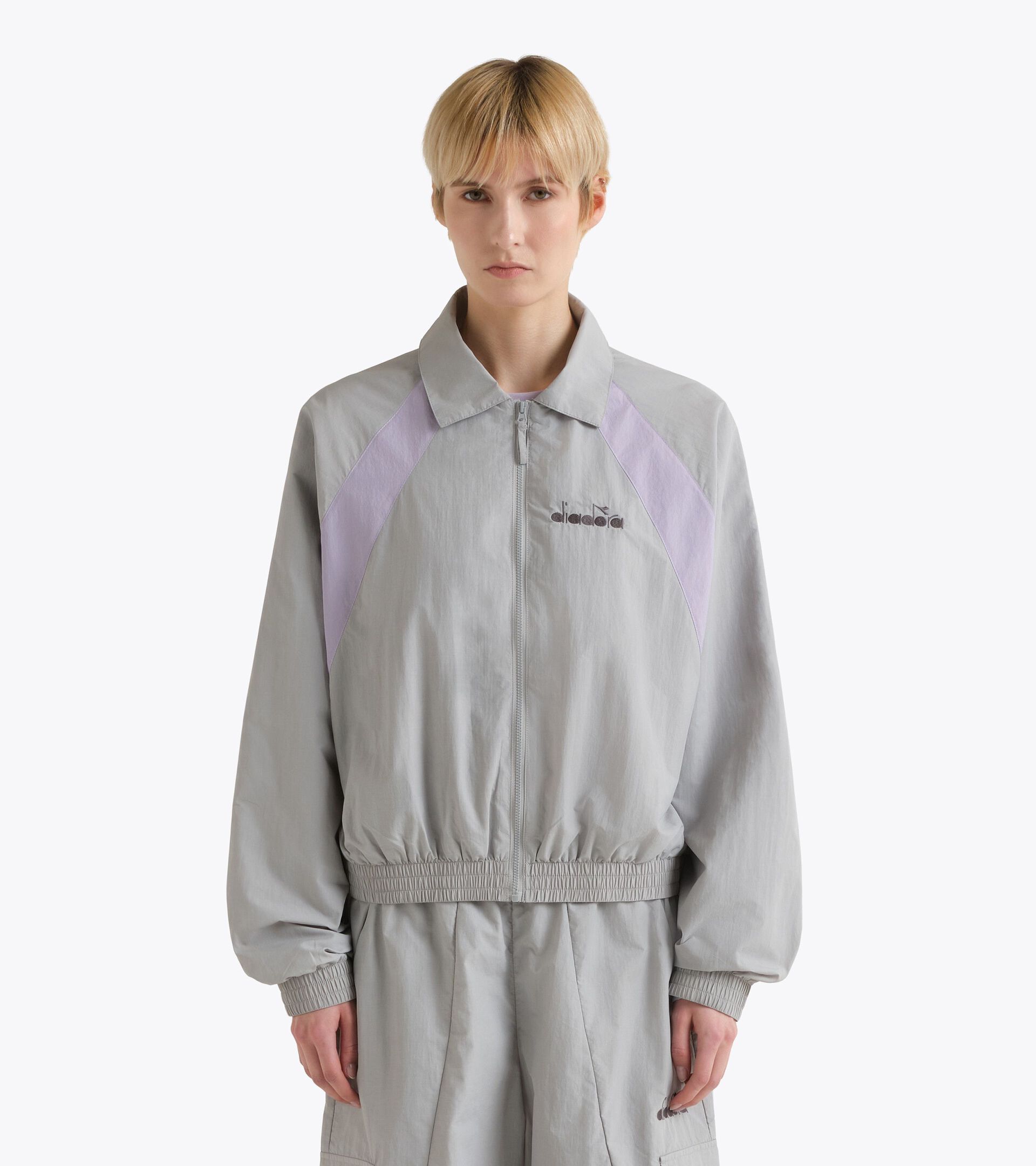 Veste de surv&ecirc;tement en nylon ripstop - Femme L. TRACK JACKET LOGO GRIS MIRAGE - Diadora