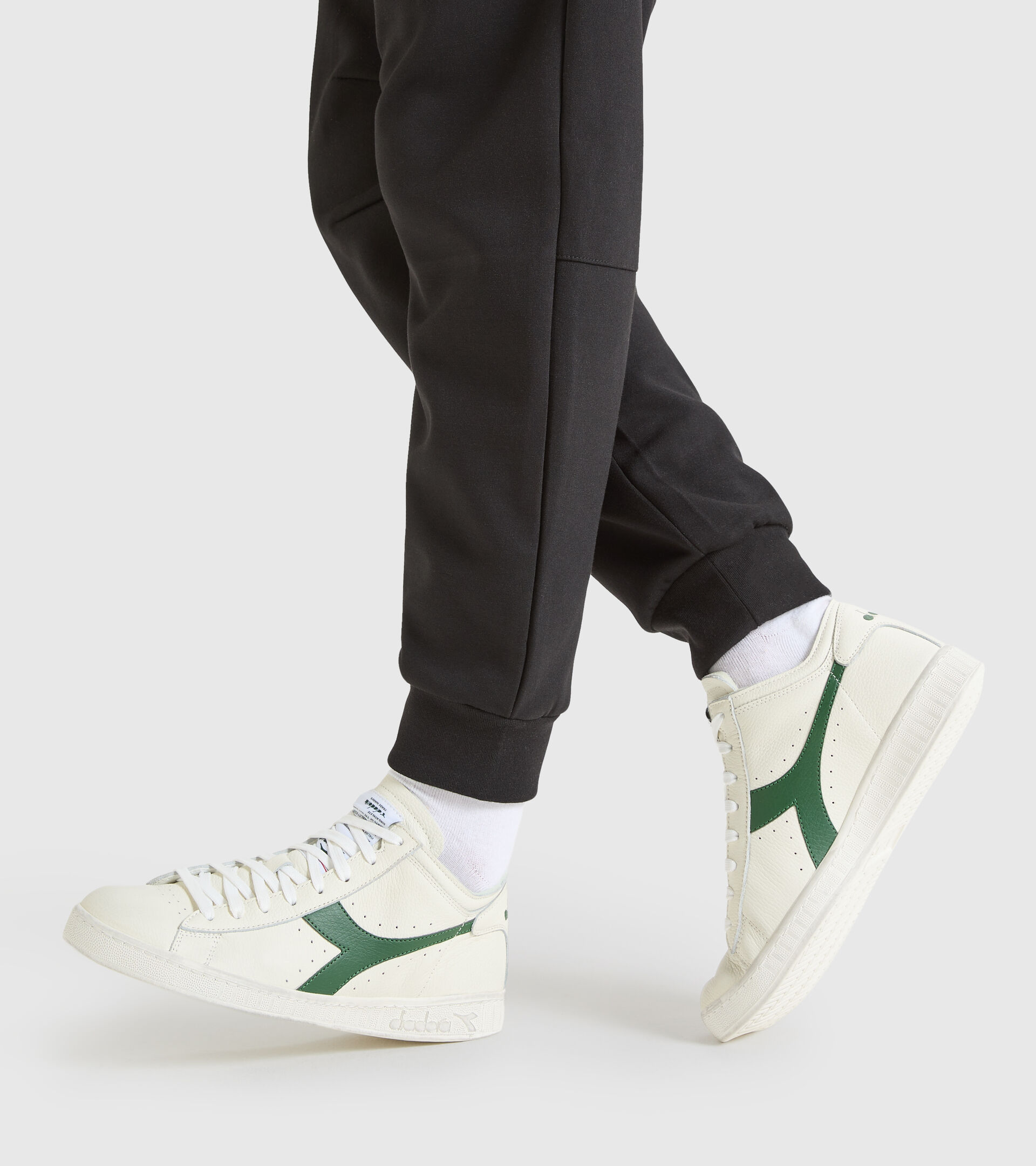 Sports shoes - Unisex GAME L WAXED ROW CUT WHITE/FOGLIAGE - Diadora