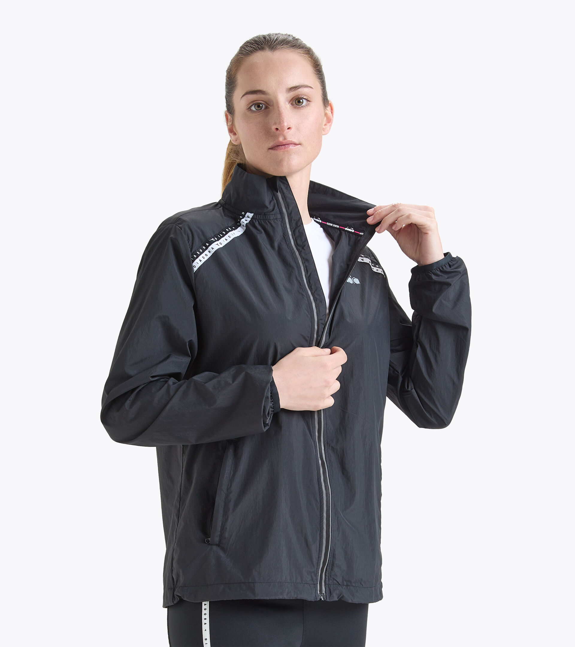 Running windproof vest - Women  L. PACKABLE WIND JACKET BLACK - Diadora