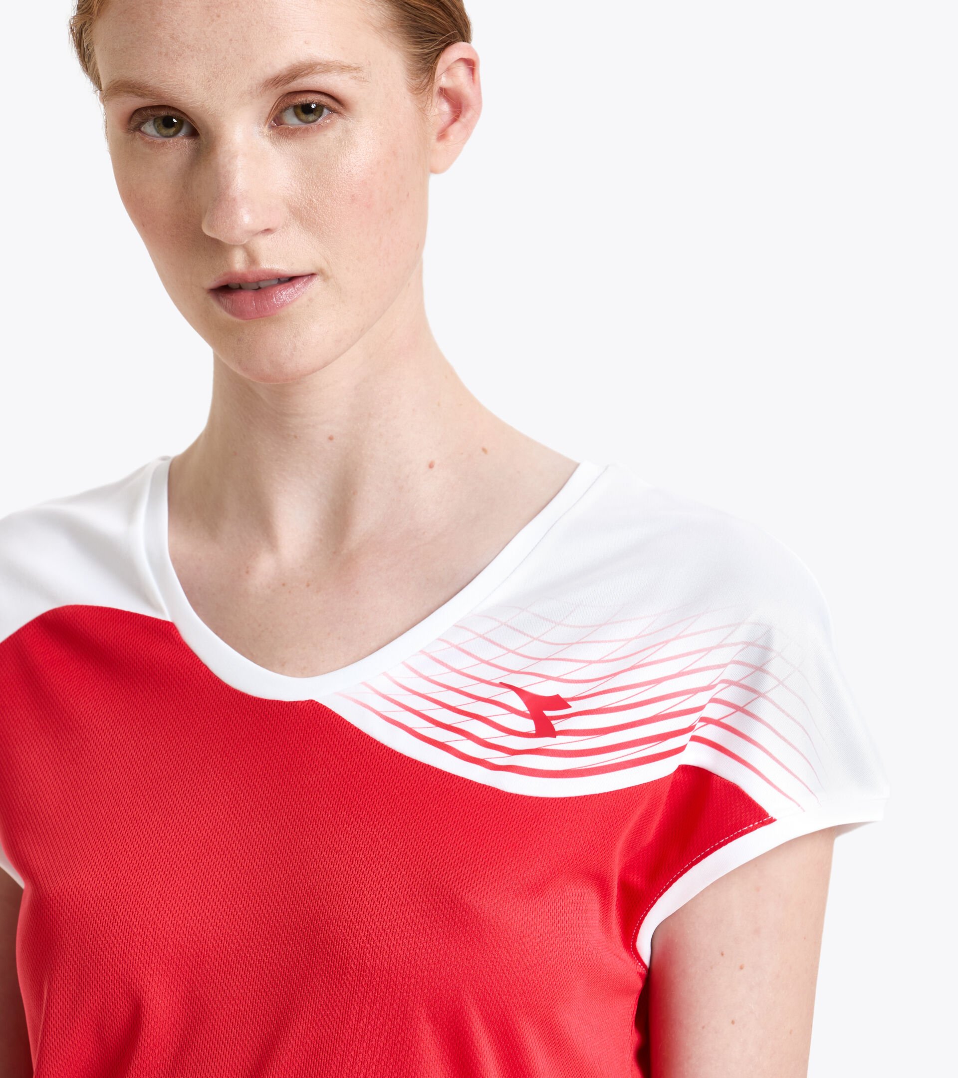 T-shirt de tennis - Femme L. T-SHIRT COURT ROUGE TOMATE - Diadora