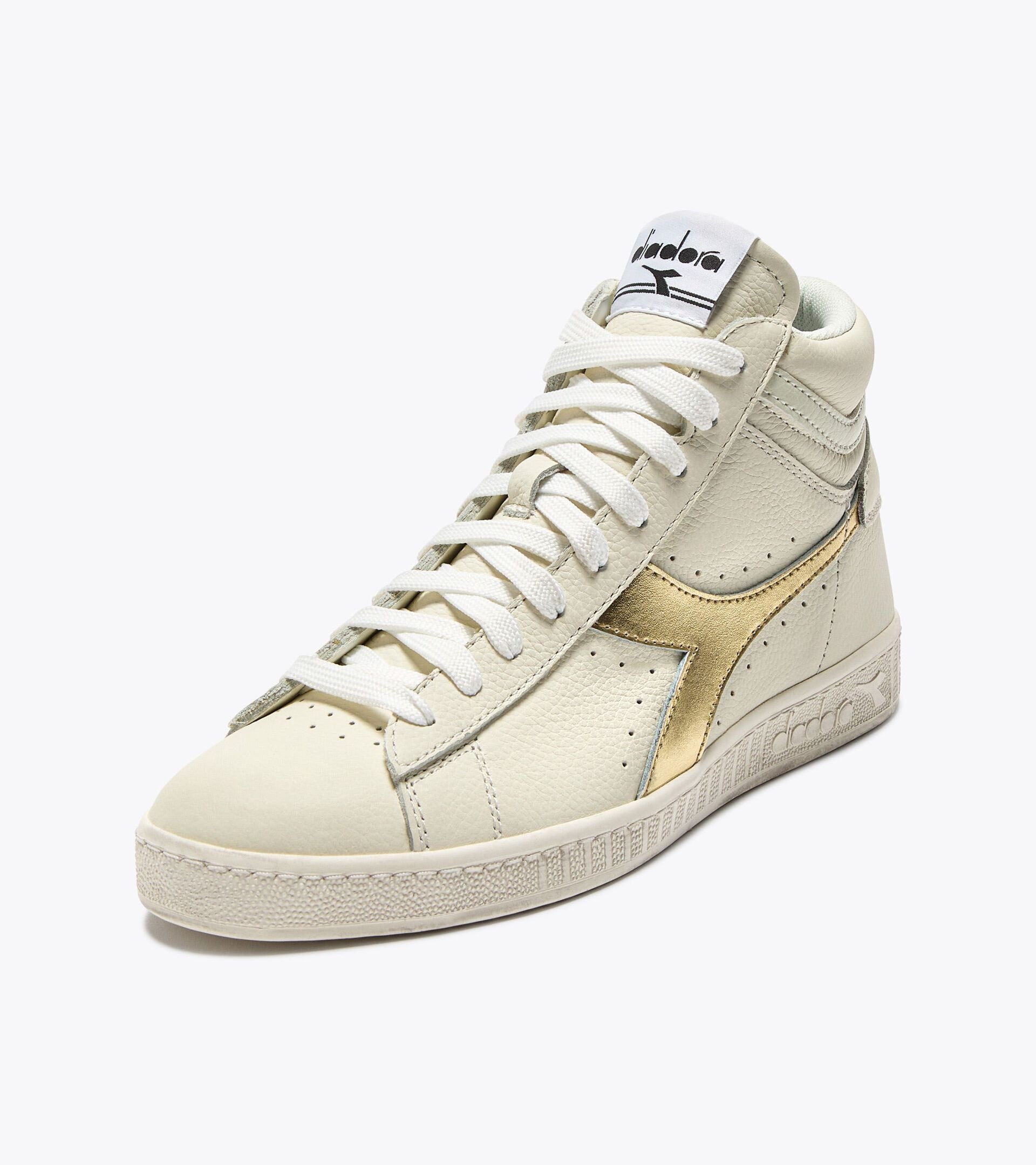Sports shoes - Women GAME L HIGH WAXED METAL WN WHITE/GOLD - Diadora