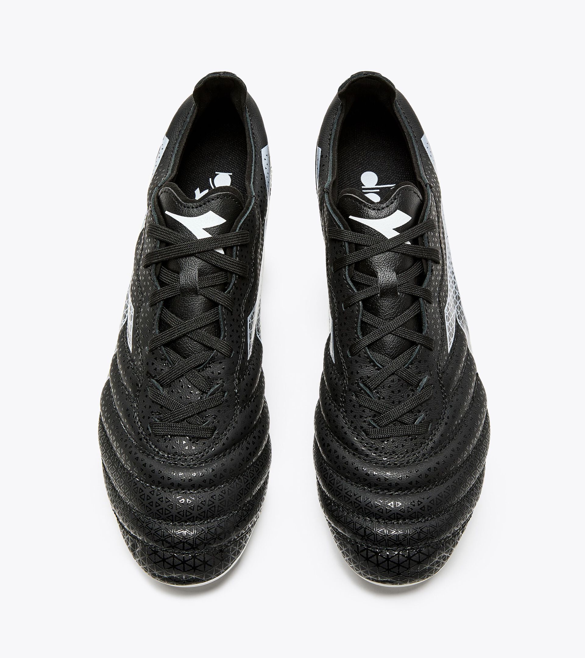 Bota de fútbol para superficies compactas - Hombre BRASIL ELITE GR LT LP12 NEGRO/BLANCO - Diadora