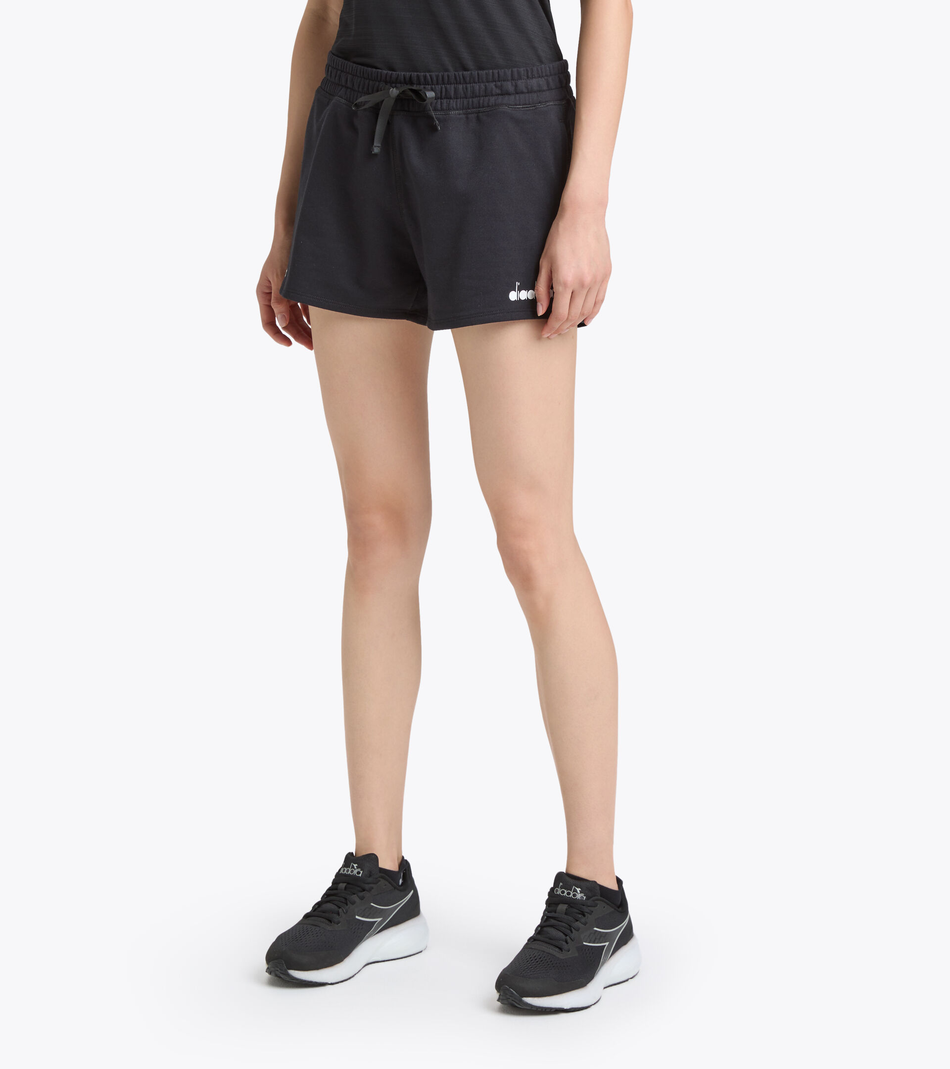 Training shorts - Women’s L. SHORT 9CM BUDDYFIT BLACK - Diadora