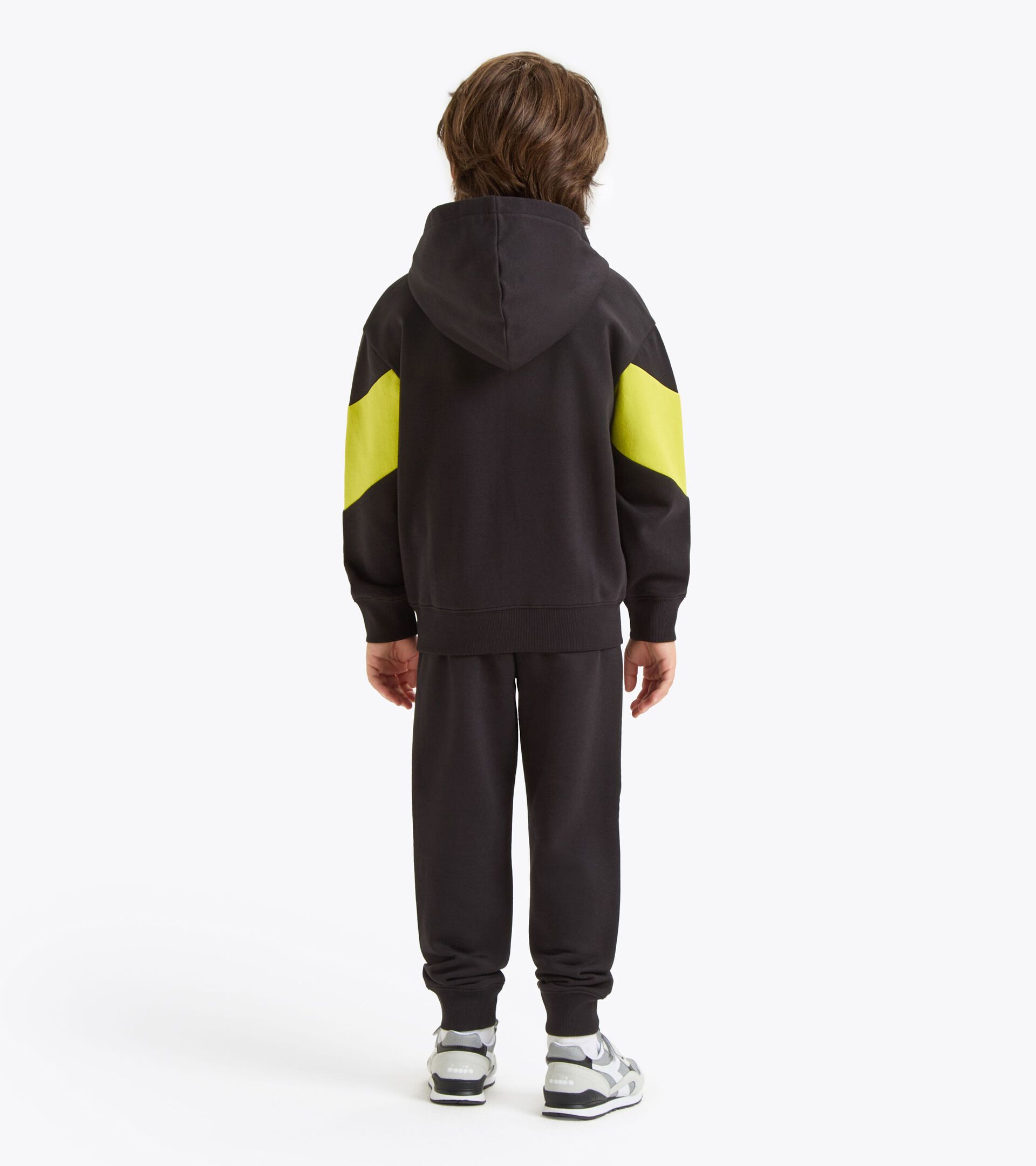 Tuta - Ragazzo
 JB. TRACKSUIT HD FZ LOGO NERO - Diadora