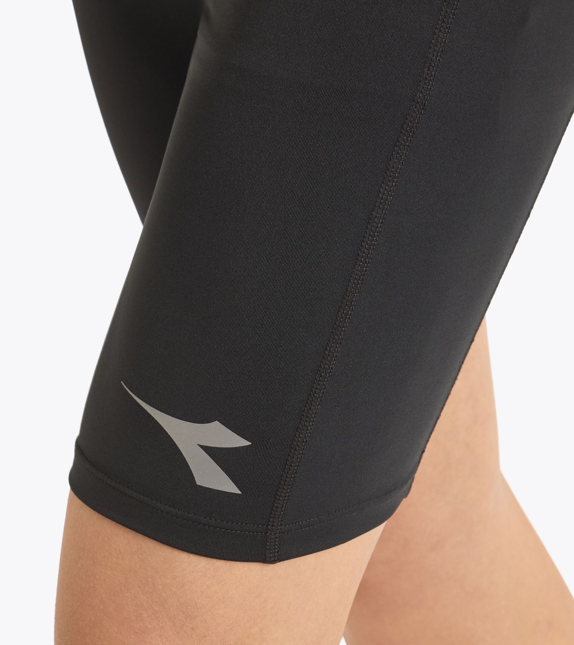 Running shorts - Men’s SHORT TIGHTS BLACK - Diadora