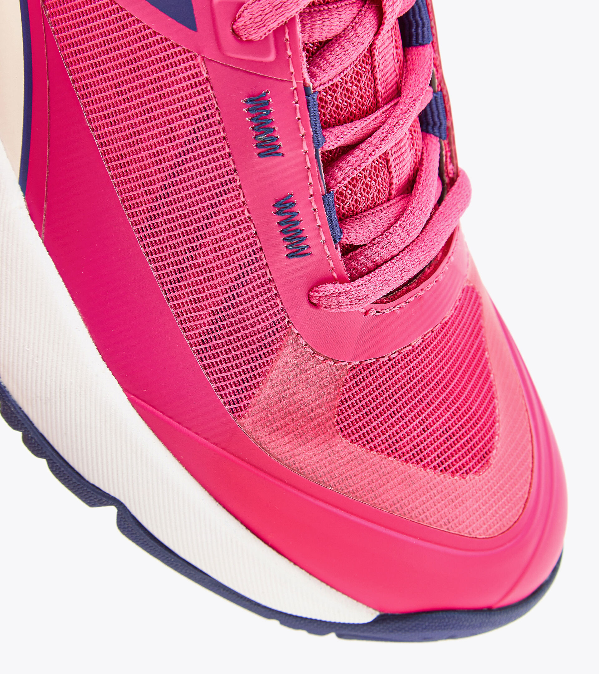 Tennis shoes for hard surfaces or clay courts - Women FINALE W AG PINK YARROW/WHITE/BLUEPRINT - Diadora