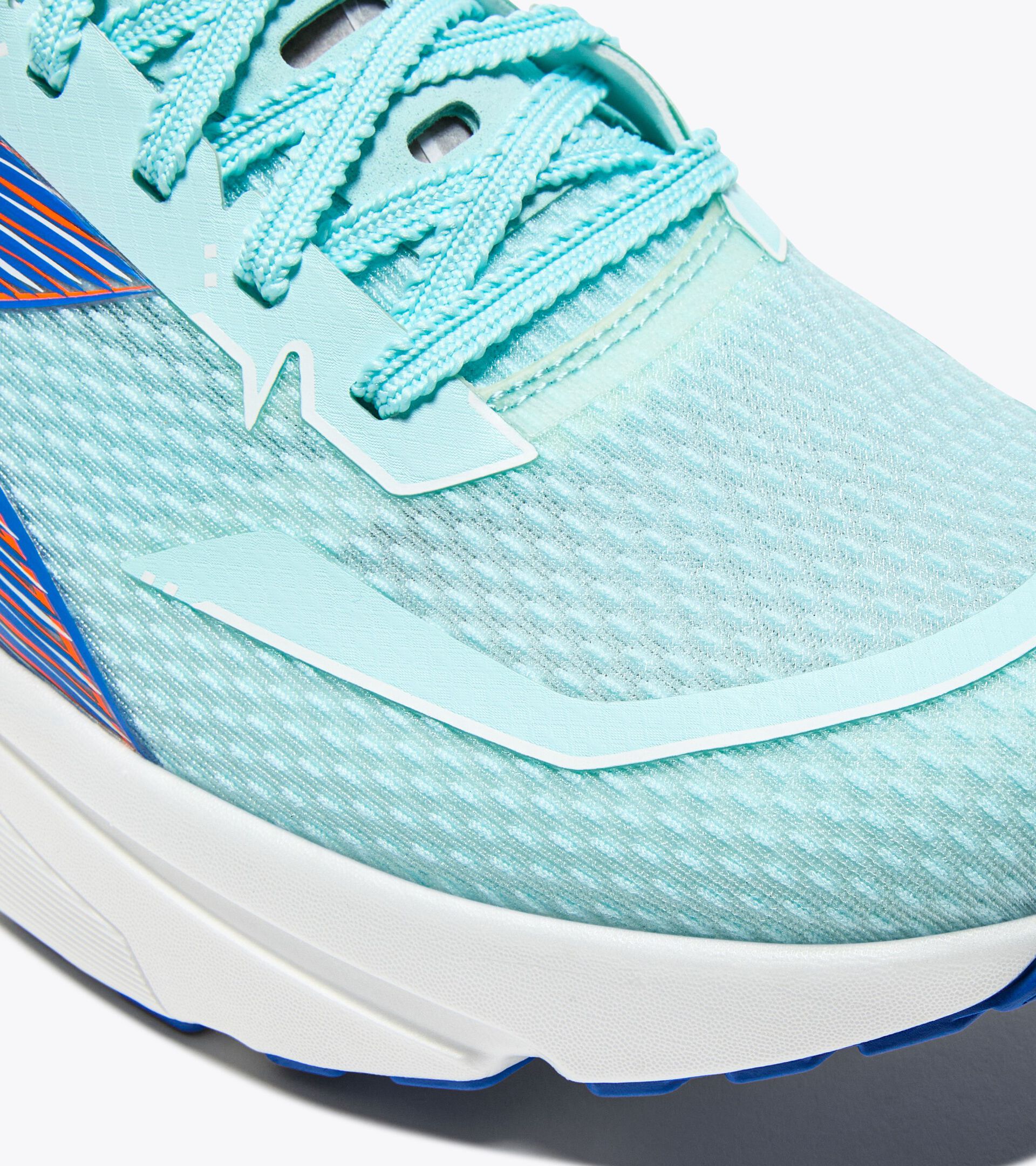 Running shoe - Lightness and reactivity - Men&rsquo;s FREQUENZA 2 SPA RETREAT/LAPIS BLUE - Diadora