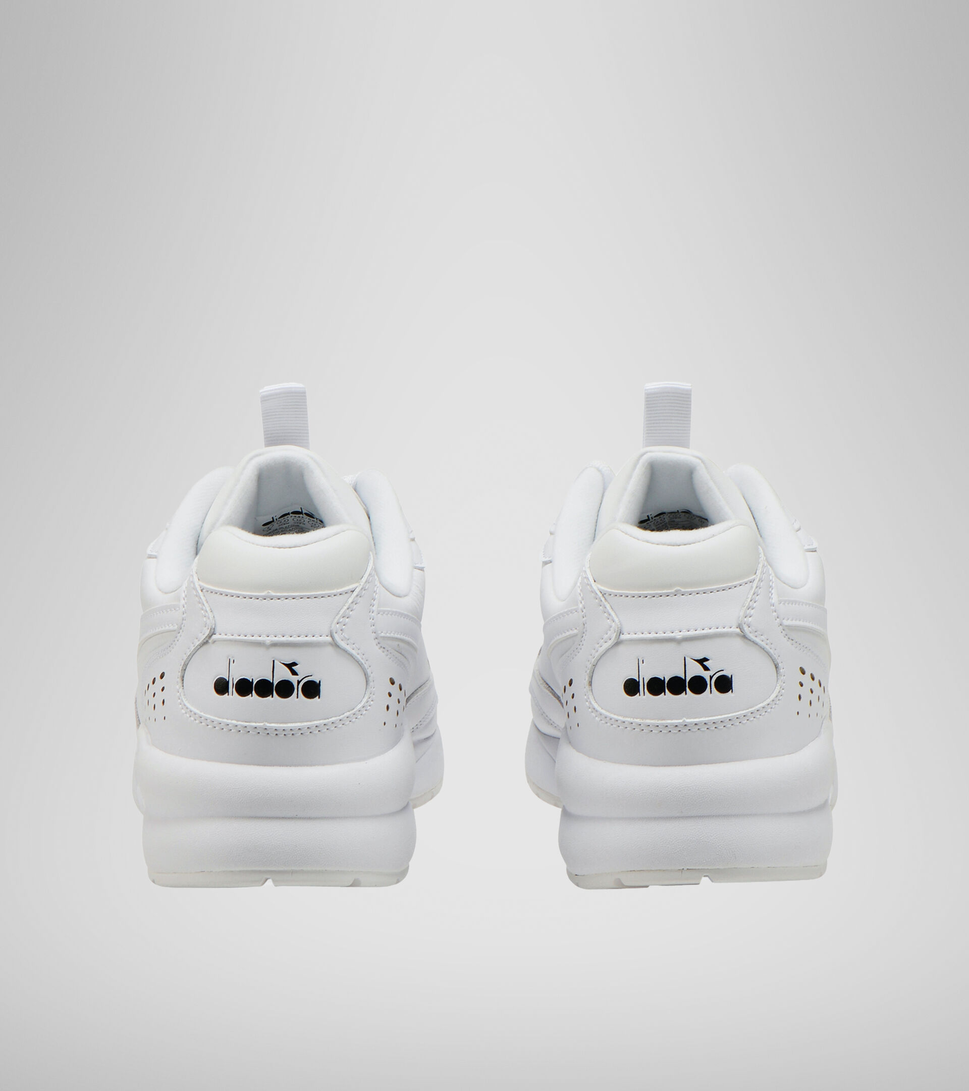 Sports shoe - Unisex DISTANCE 280 LEATHER WHITE/WHITE/WHITE - Diadora