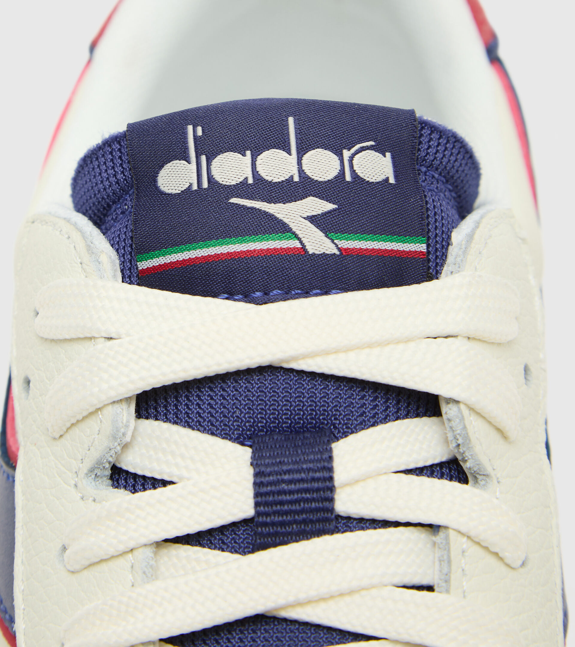 Footwear Sportswear UNISEX GAME L LOW ICONA BLANCO/AZUL CREPUSCULO Diadora