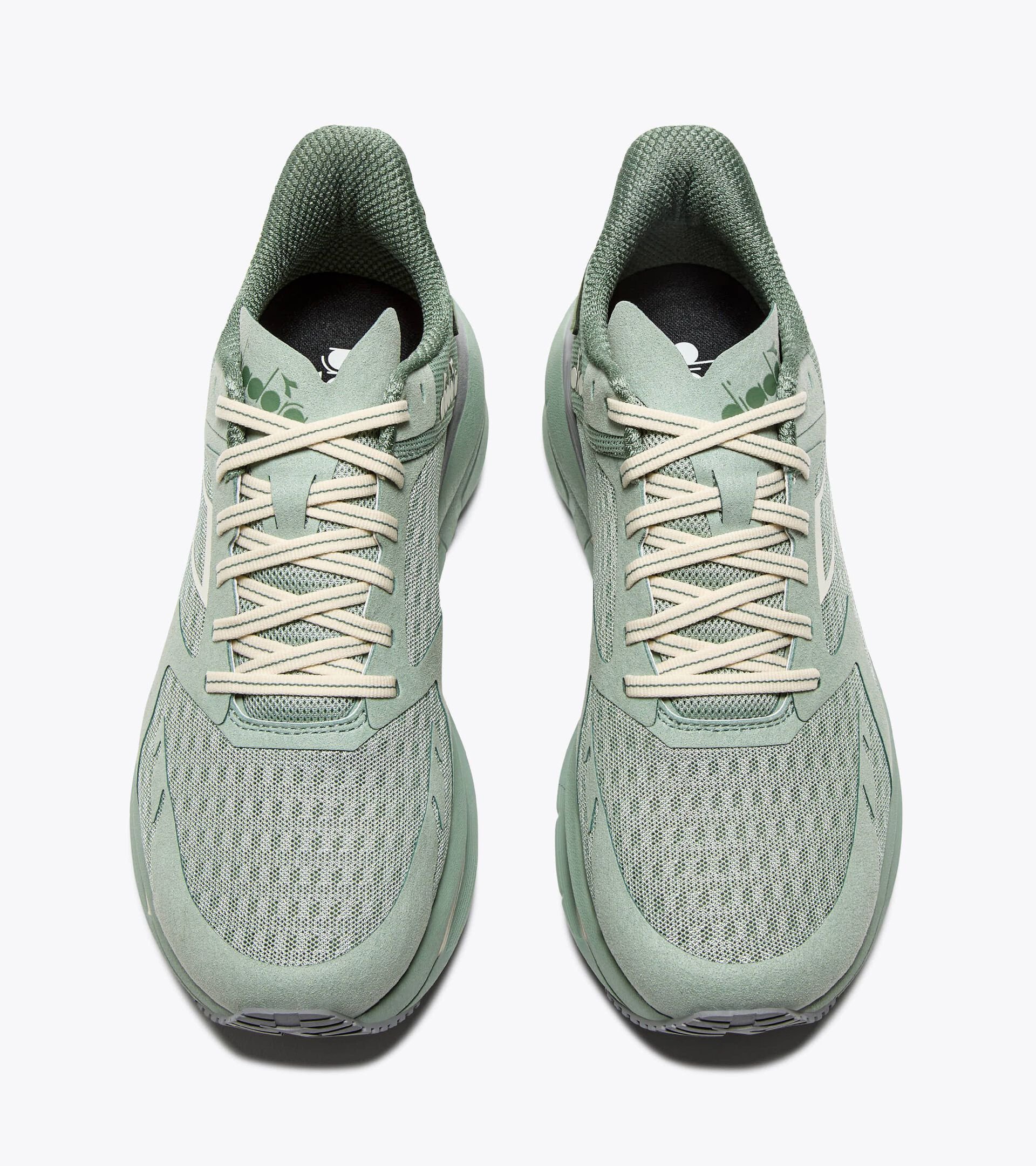 Zapatilla de running - Comodidad y estabilidad - Hombre CELLULA FROSTY GREEN /WHISPER WHITE - Diadora
