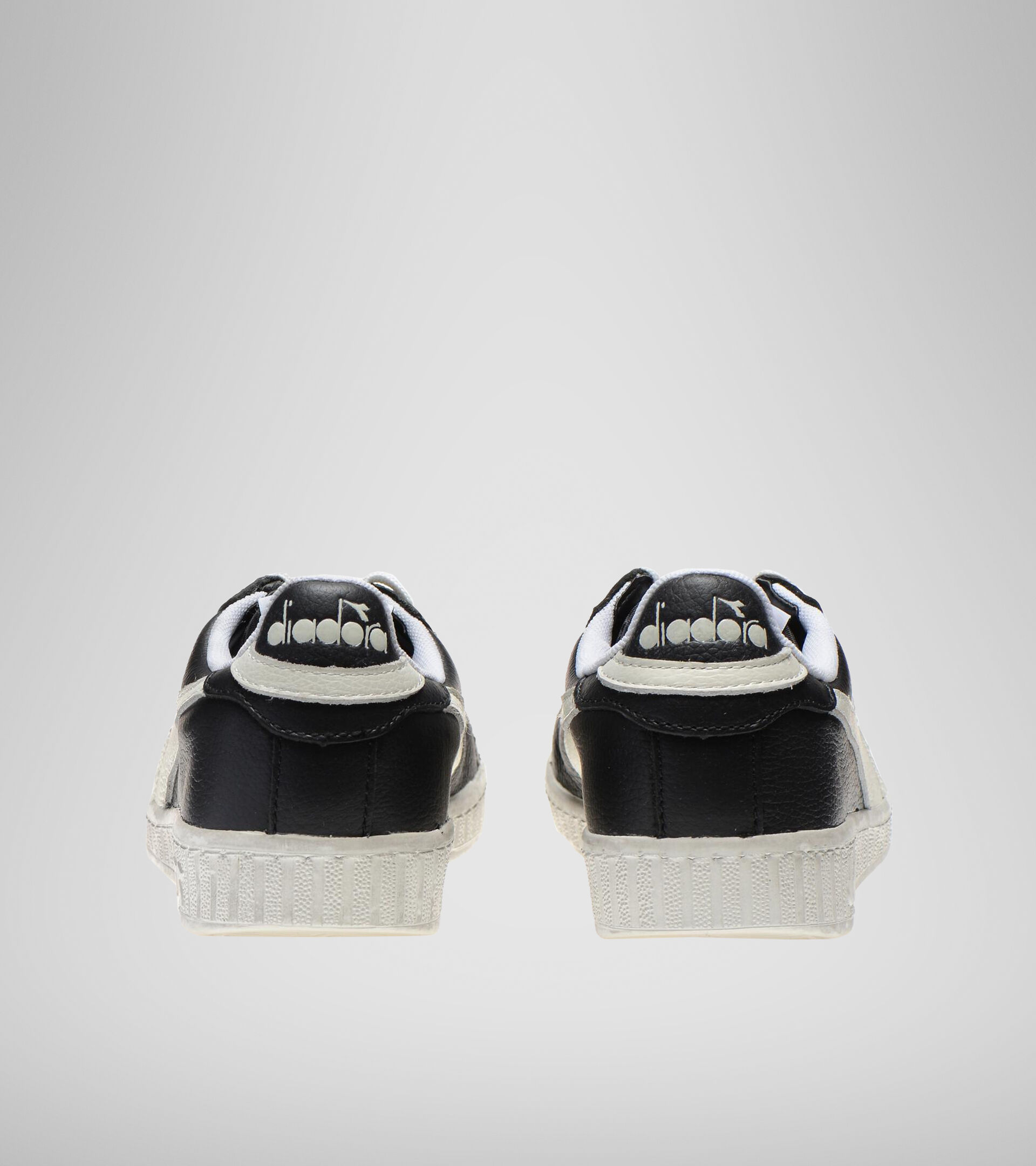 Zapatilla deportiva - Unisex GAME L LOW WAXED NEGRO/BLANCO - Diadora