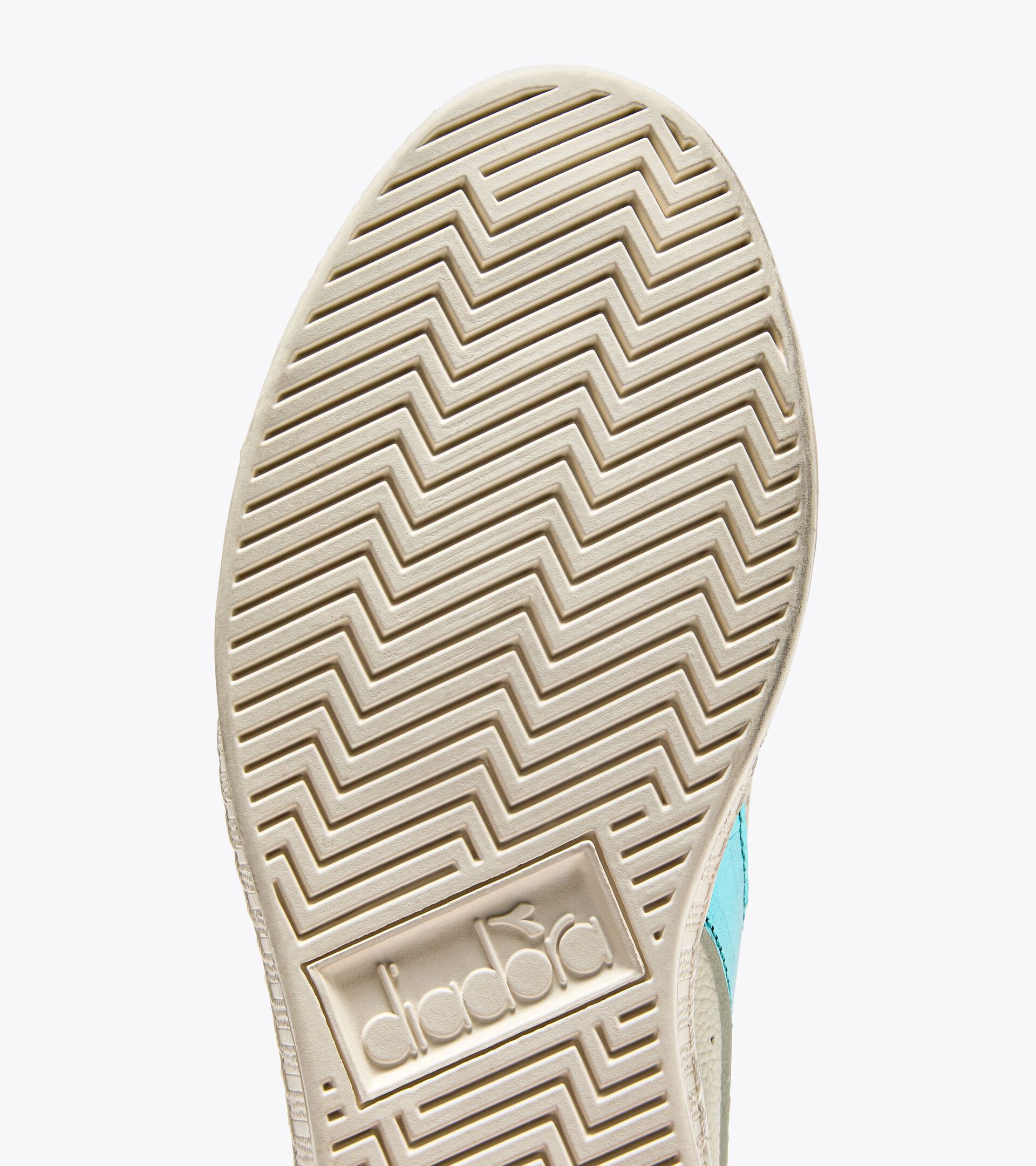 Leather sports sneakers - Women’s GAME L LOW WAXED METALLIC WN SKY-BLUE TURQUOISE - Diadora