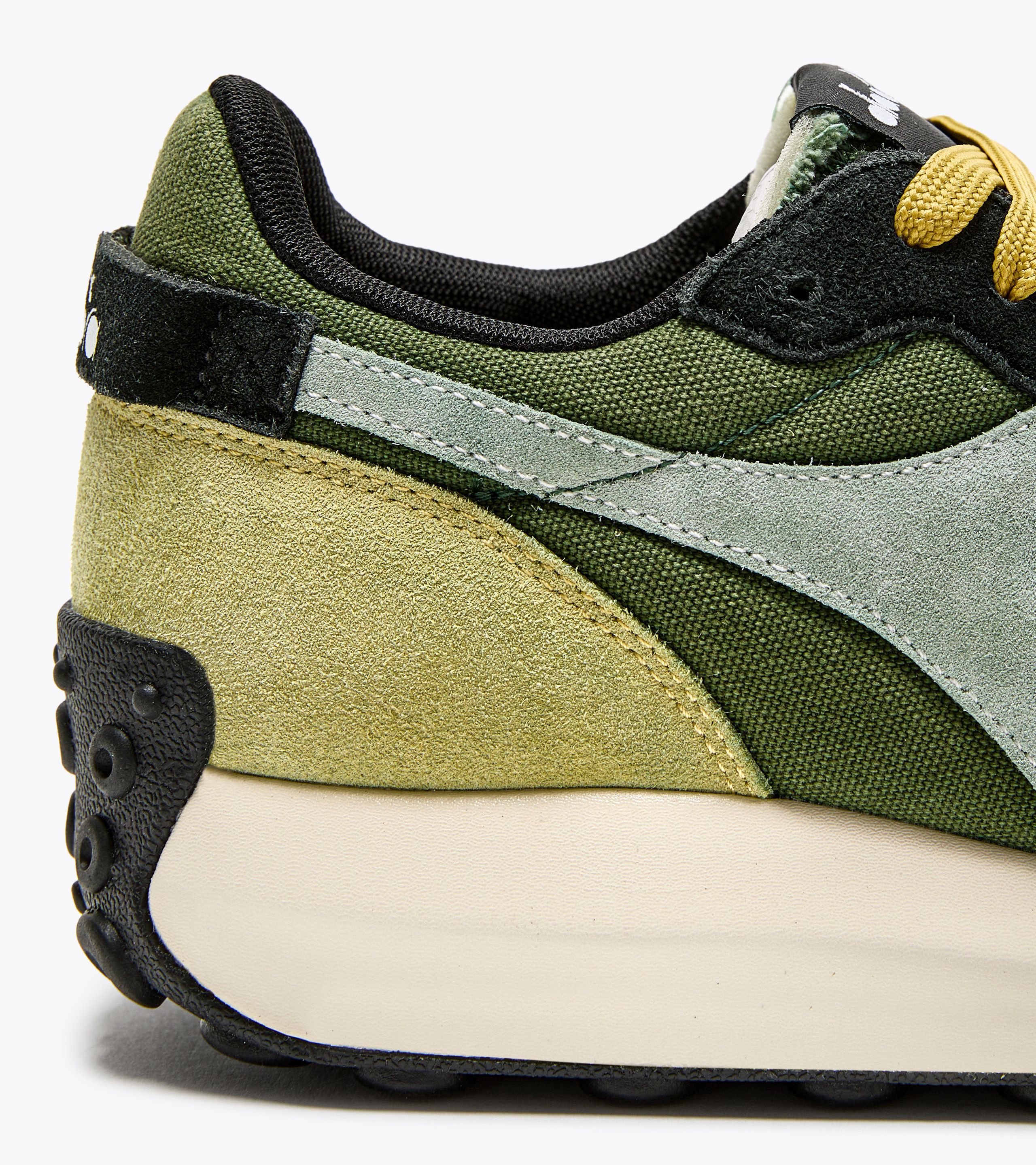 Diadora suede sneakers cheap